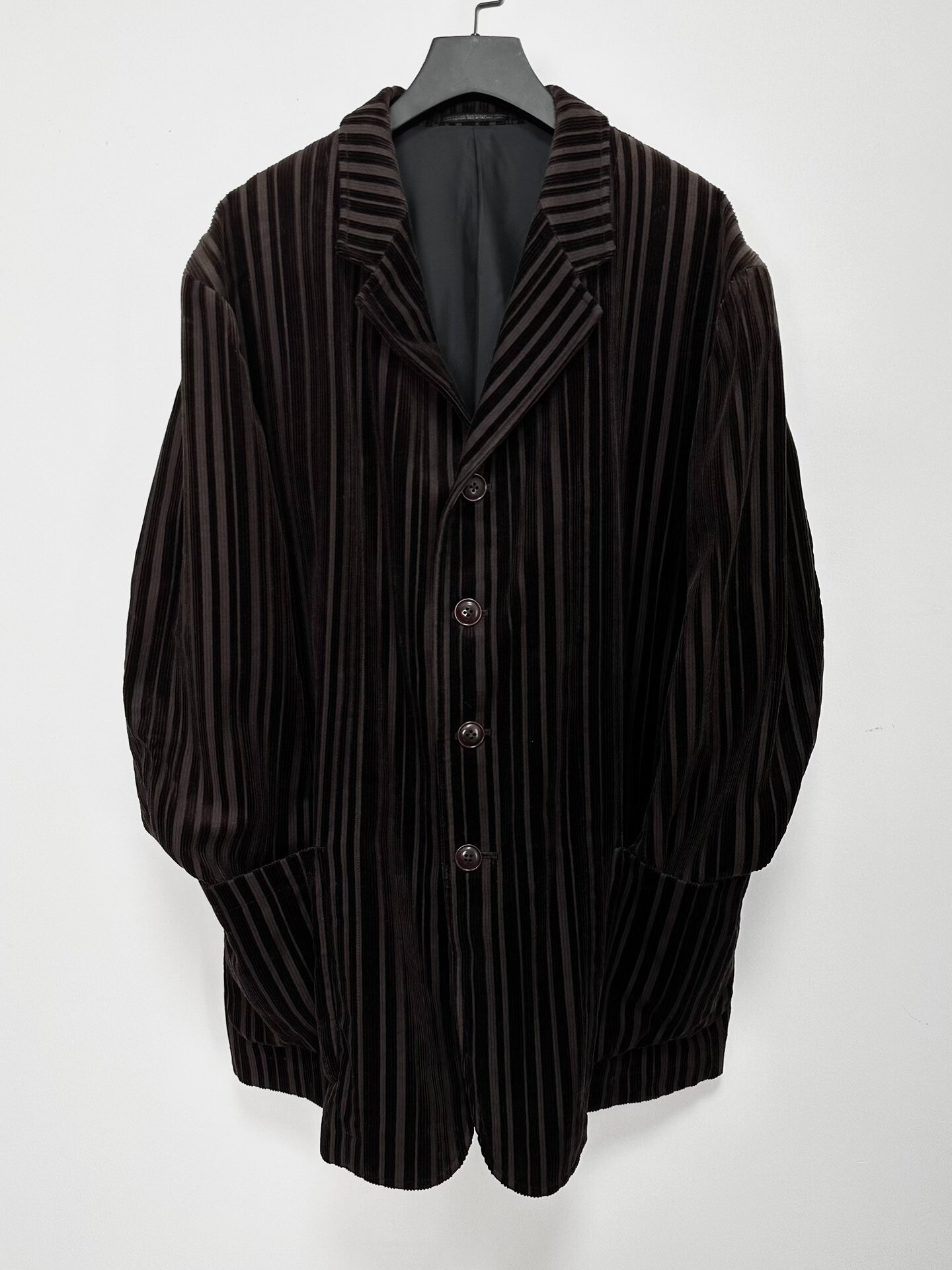Yohji Yamamoto 96AW Corduroy Runway Jacket — detail