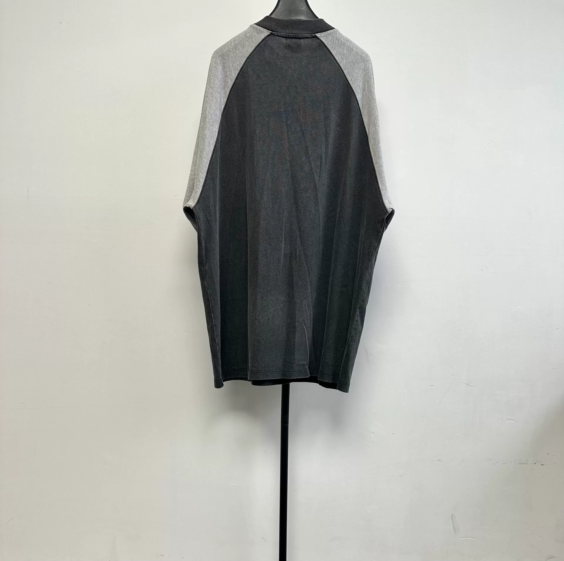 Balenciaga Logo Print Round-Neck T-Shirt — front