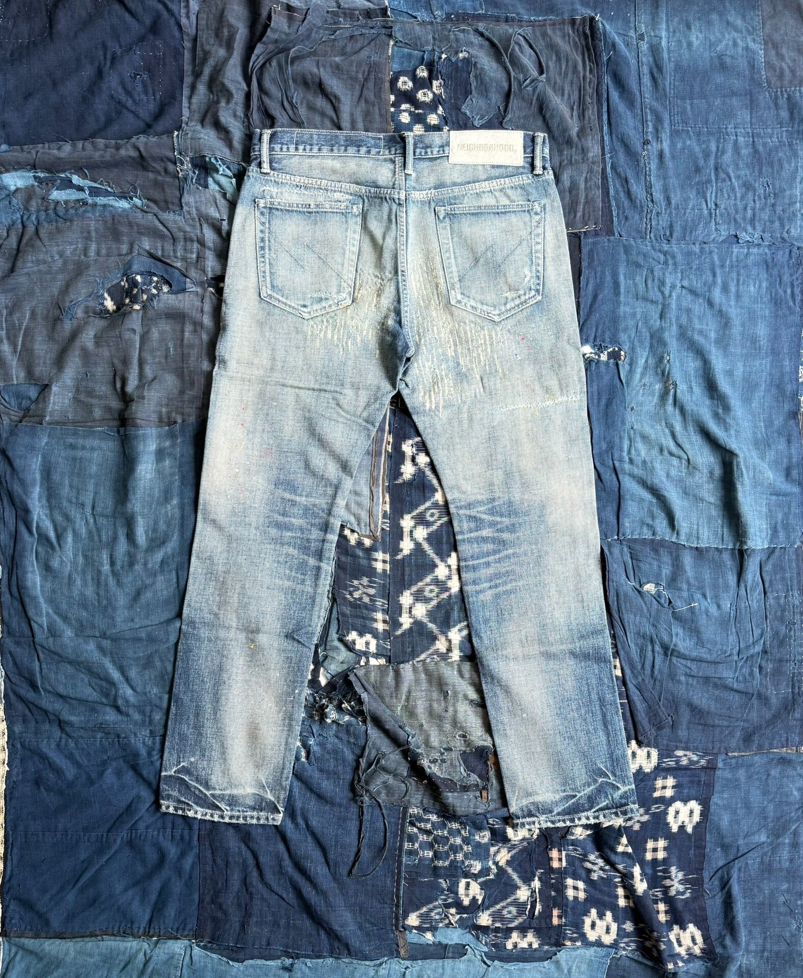 NEIGHBORHOOD 22SS Claw Marks Narrow Jeans — front