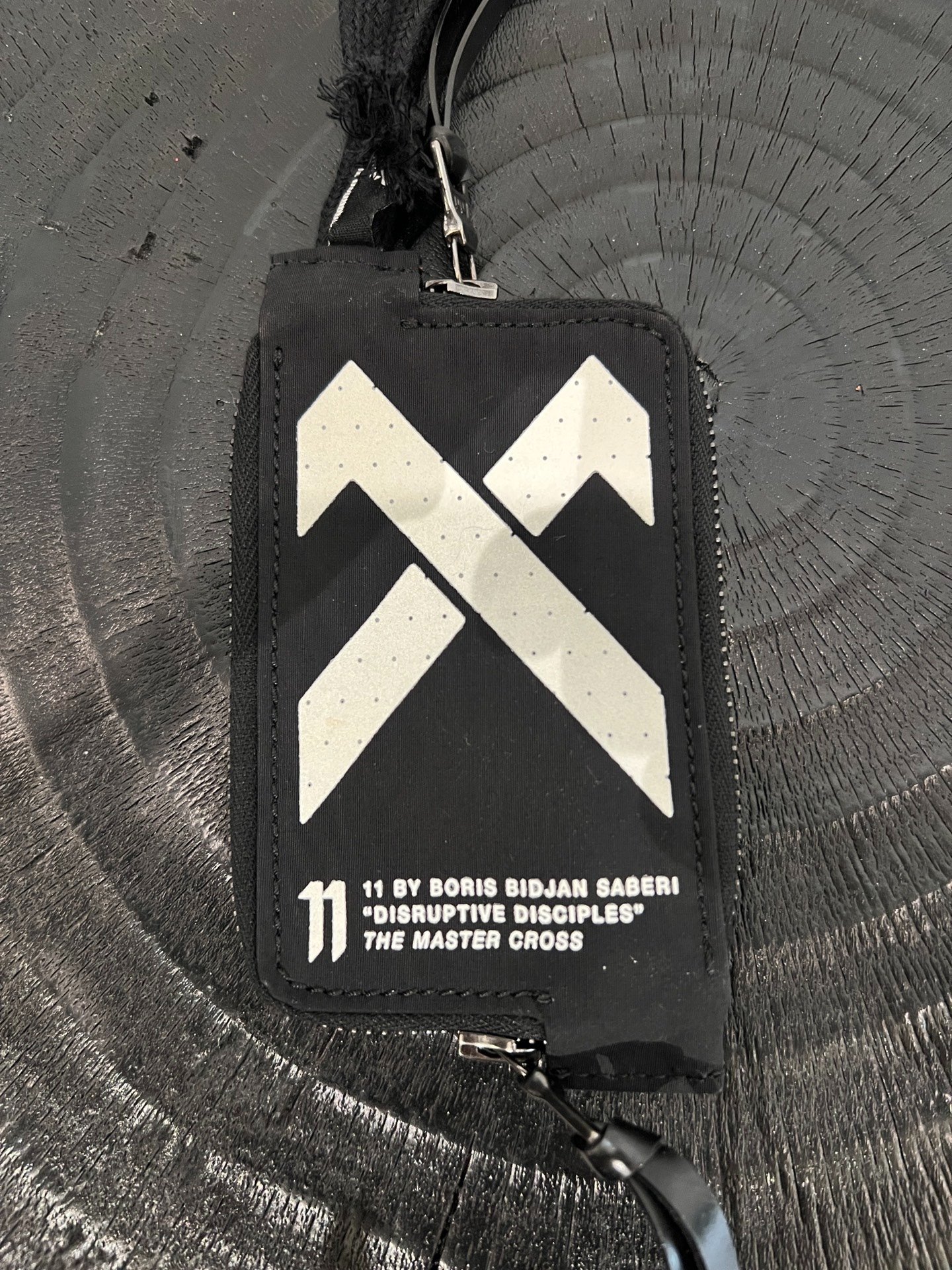 Boris Bidjan Saberi 11 Small Wallet — detail