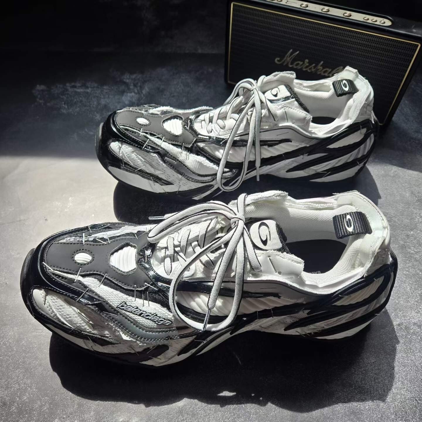 Balenciaga Soless 2.0 Black White