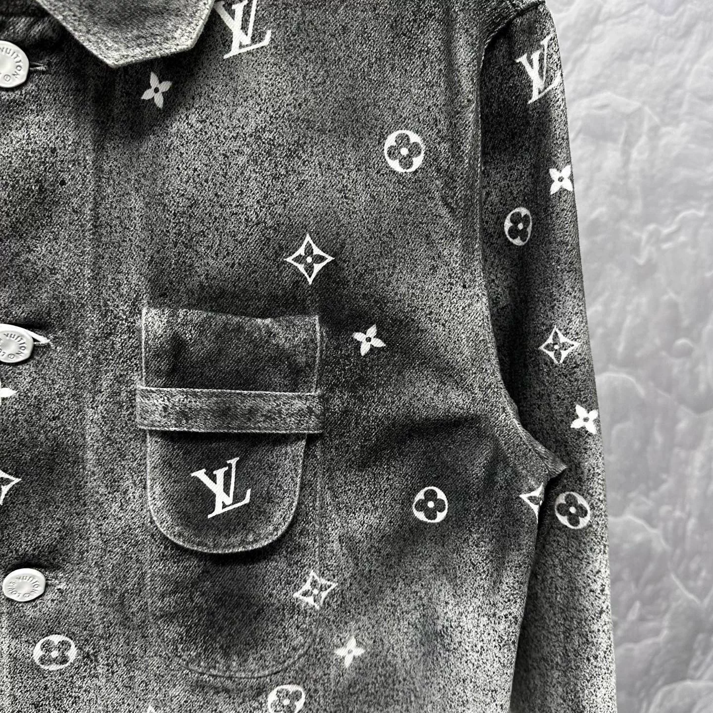 Louis Vuitton Gradient Denim Jacket — detail