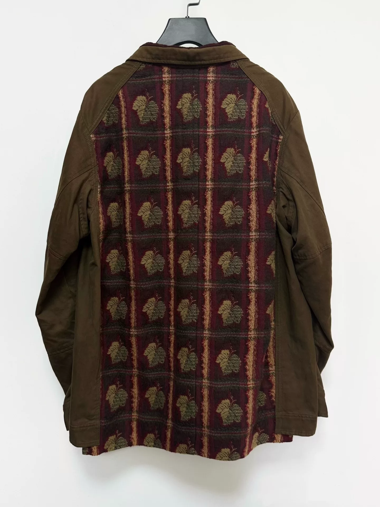 Ziggy Chen 18AW Maple Leaf Coat