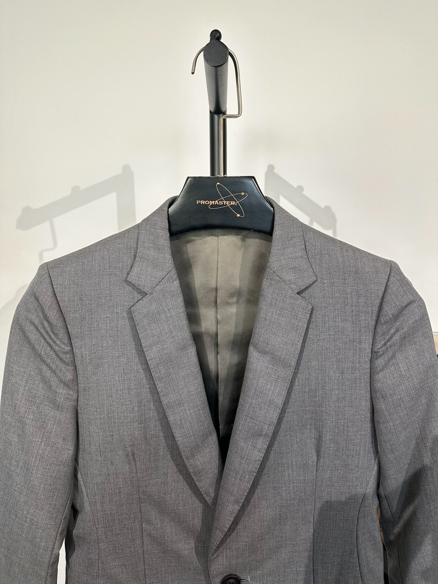 Julius_7 Gray Slim-Fit Wool Blazer — back