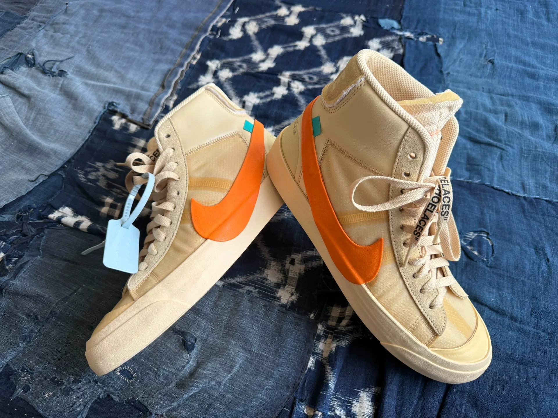 OFF-WHITE x Nike Blazer All Hallows Eve — front