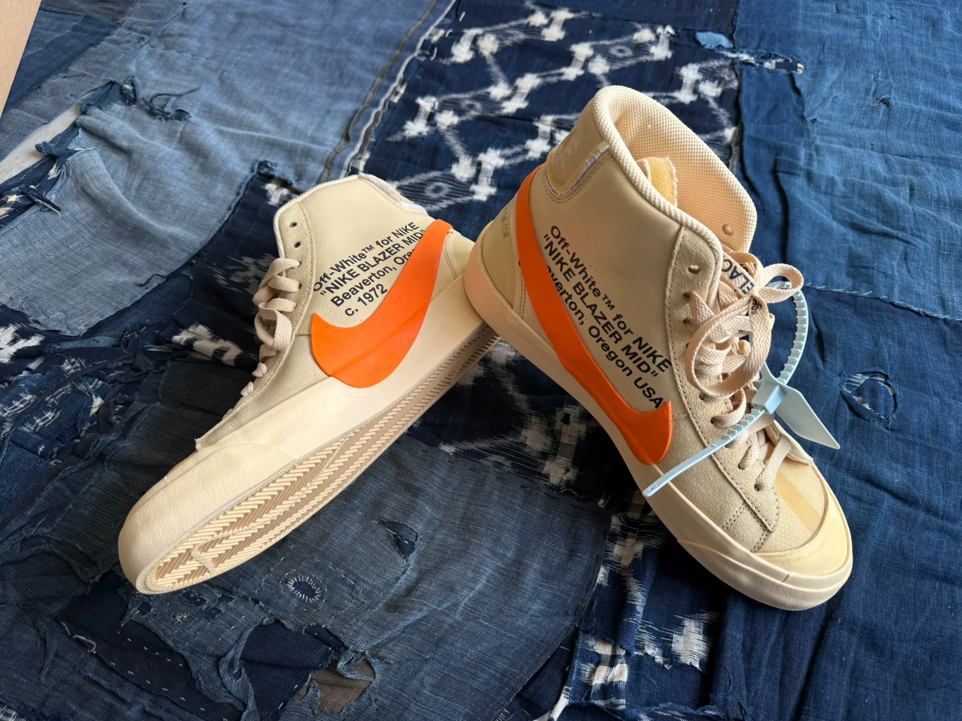 OFF-WHITE x Nike Blazer All Hallows Eve — detail