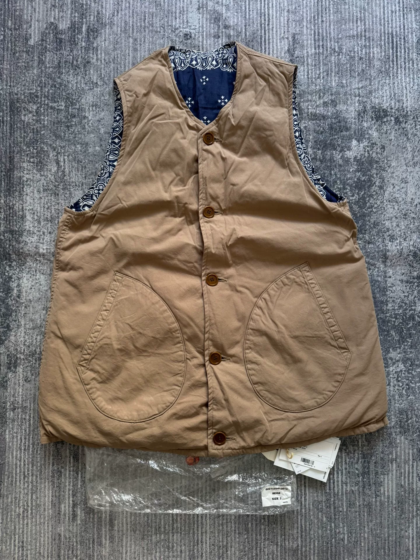 VISVIM 21AW ICT KORA DOWN VEST — front
