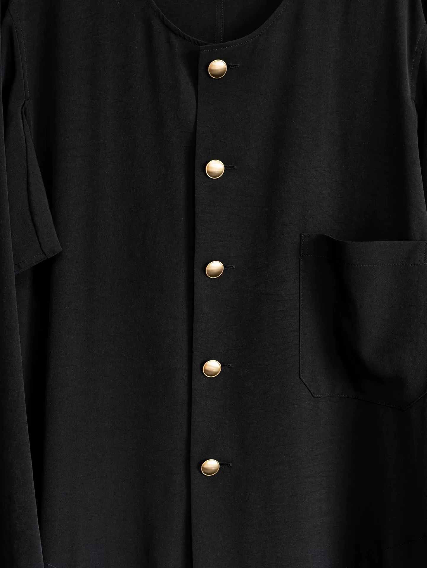 Yohji Yamamoto 19AW Collarless Gold Button Robe — back