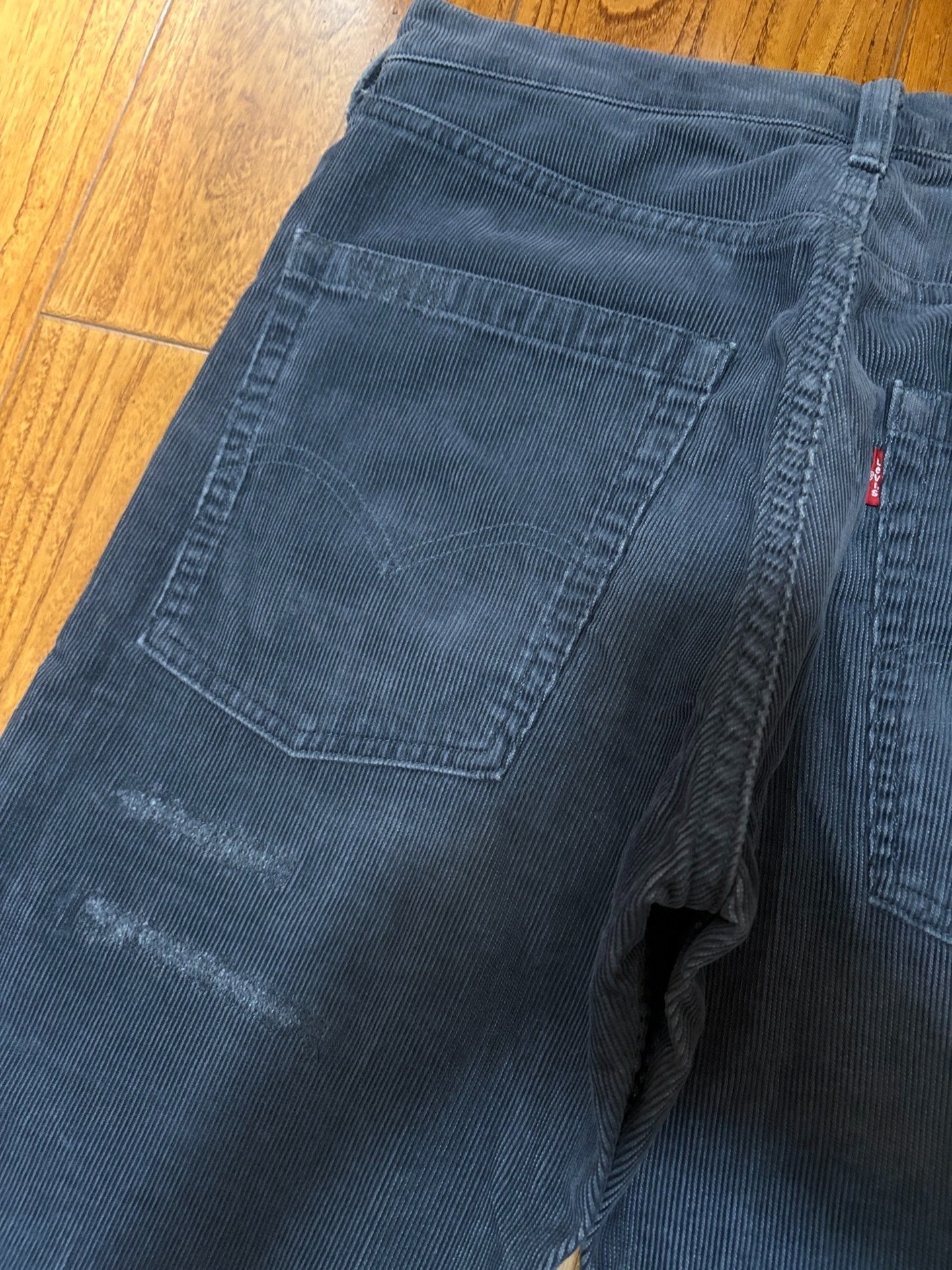 Levi's Fenom Crush Corduroy Casual Pants — label