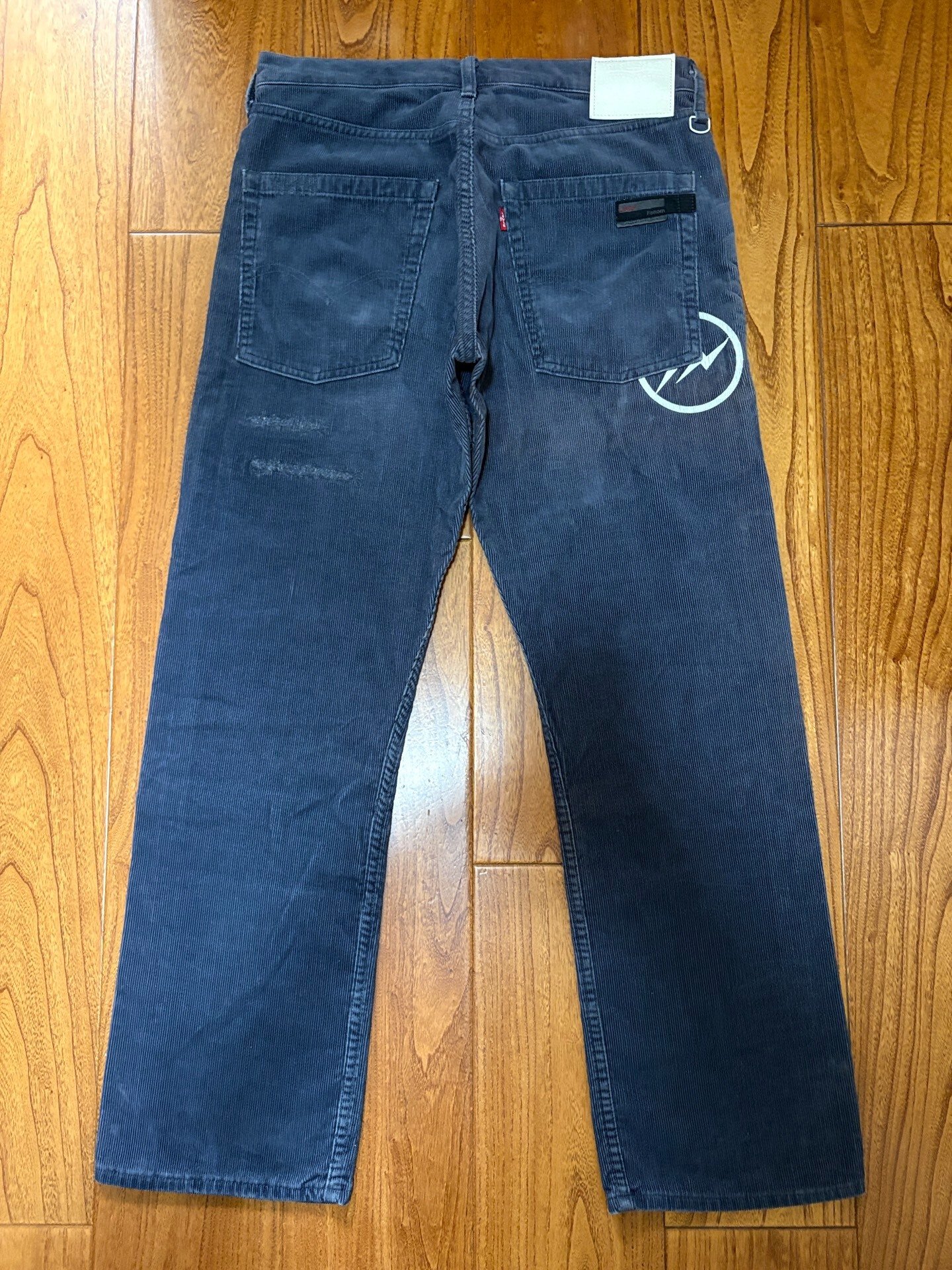 Levi's Fenom Crush Corduroy Casual Pants — front