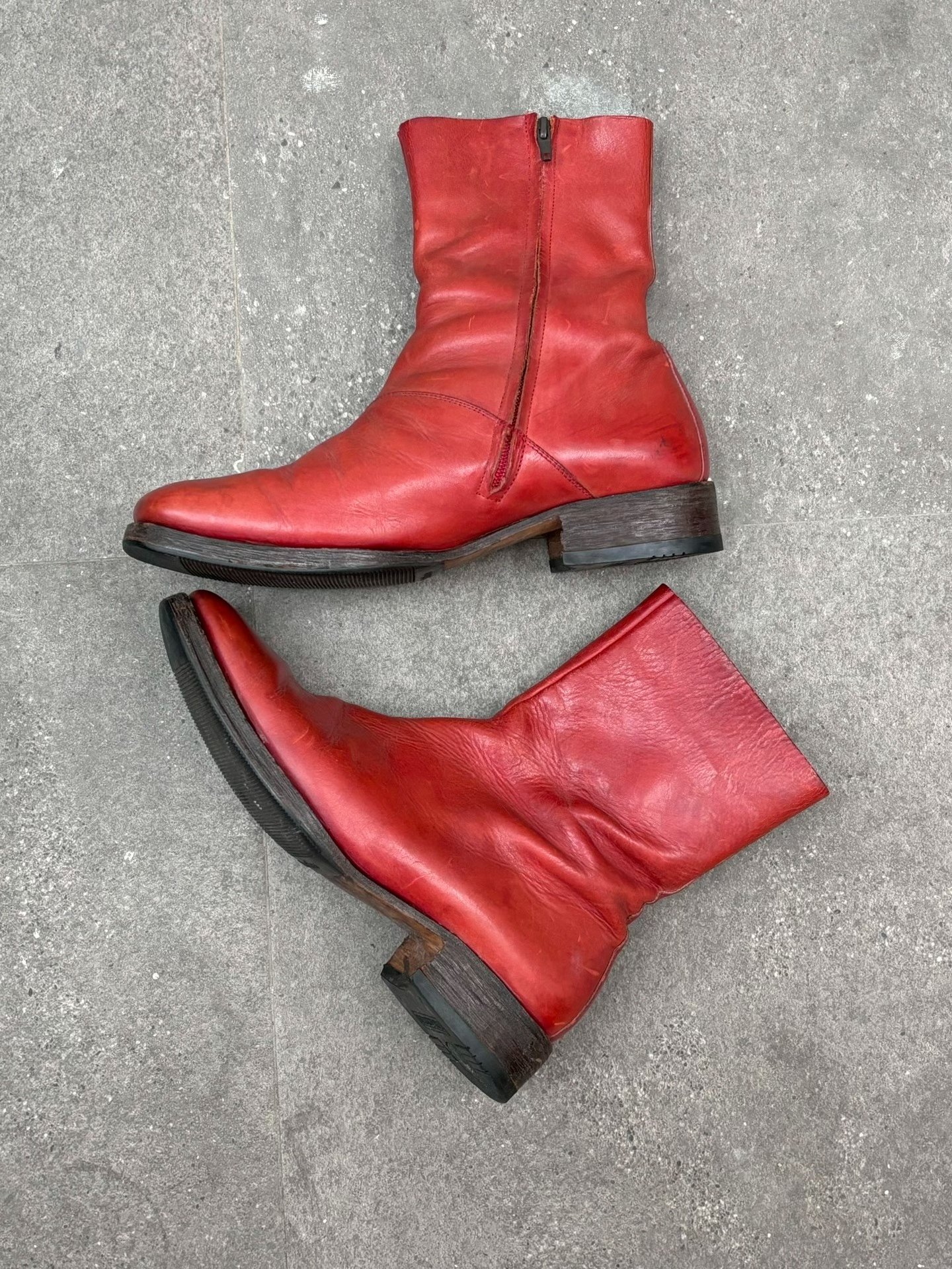 Maison Margiela Artisanal Red Square-Toe Boots — detail