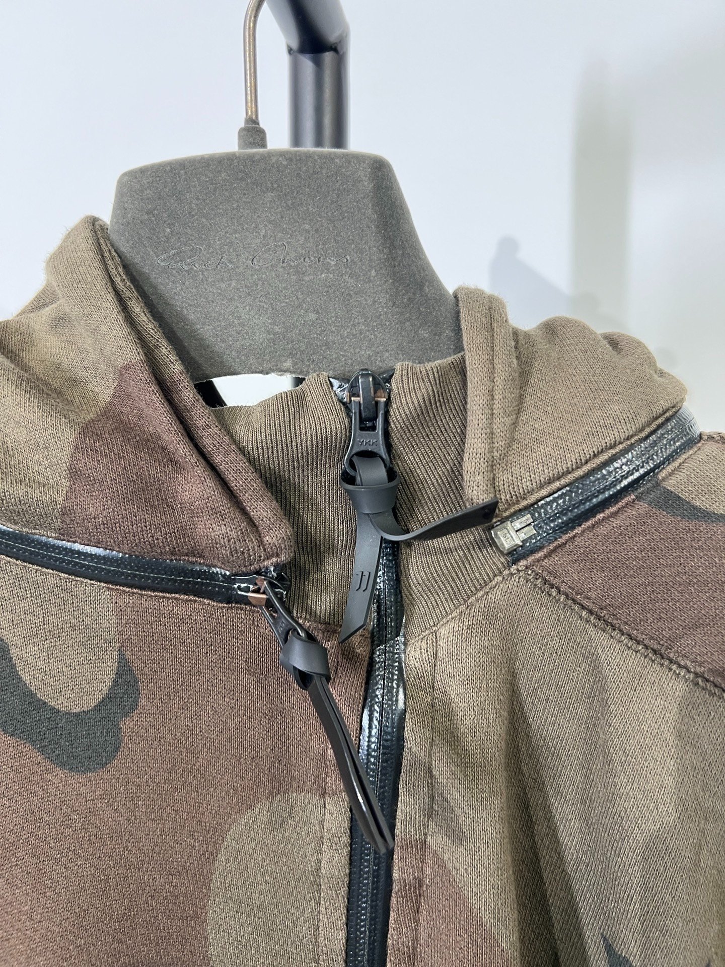 Boris Bidjan Saberi Camo Diagonal Zip Jacket — label
