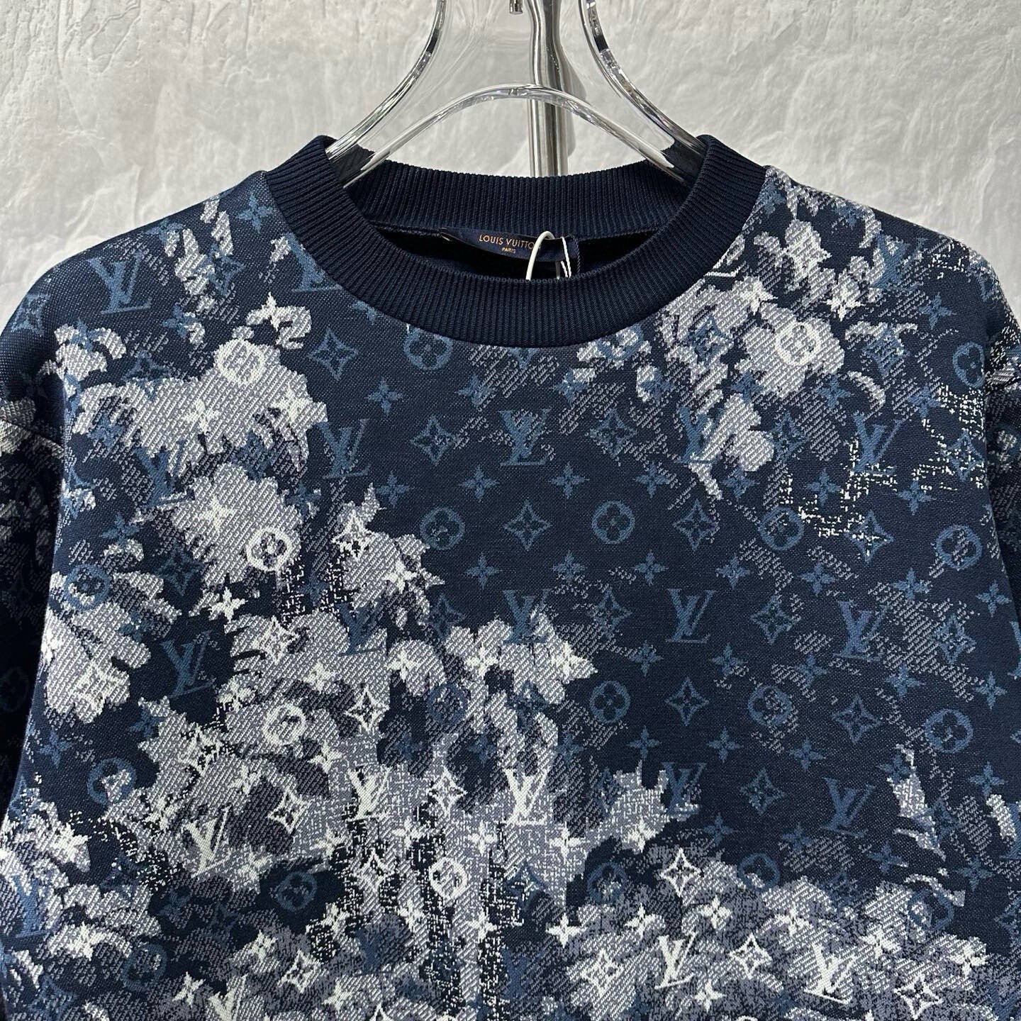 Louis Vuitton Tapestry Print Sweatshirt XL — front