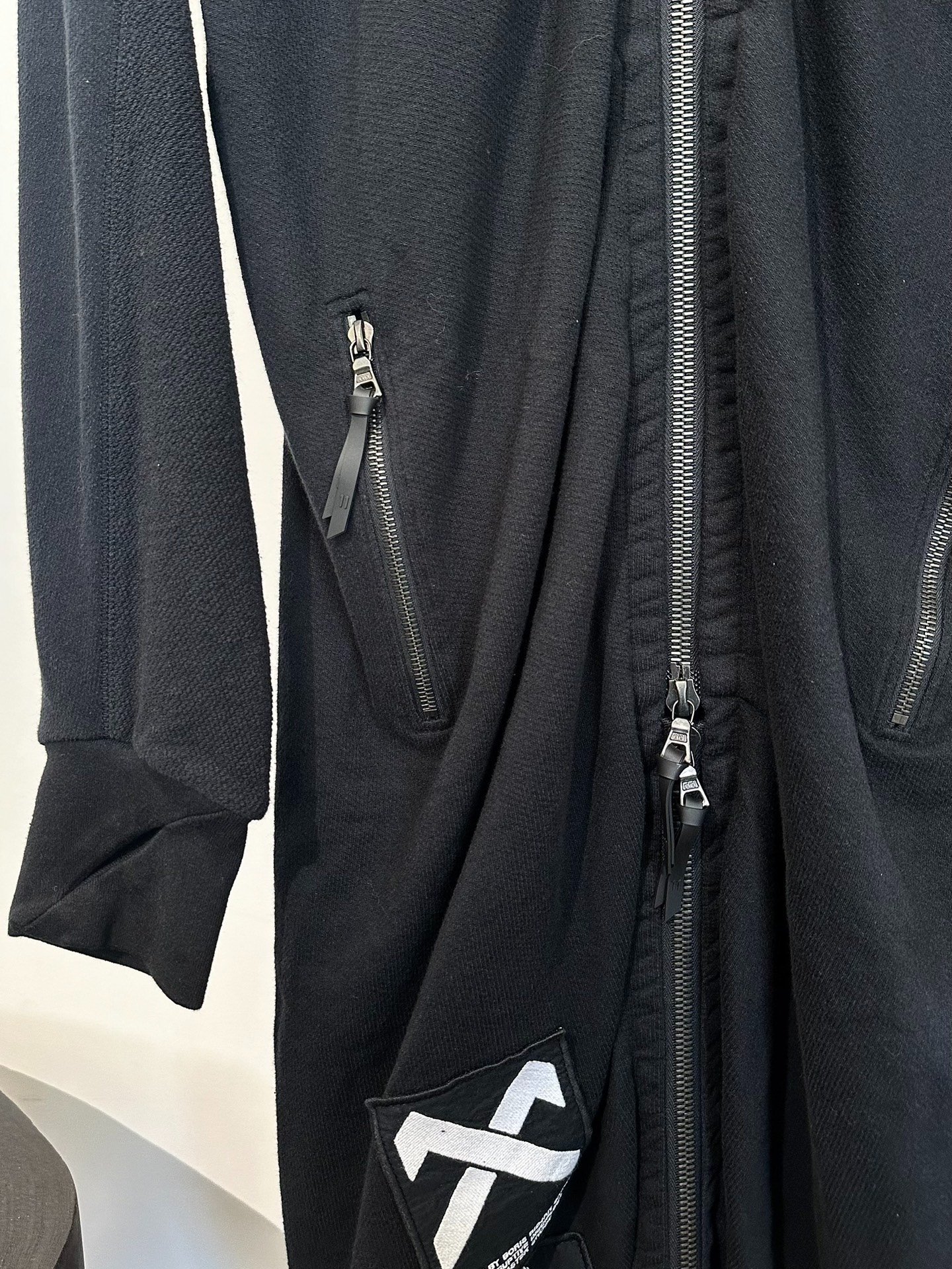 11by BBS Z3 Mid-Long Red Graphic Jacket — label