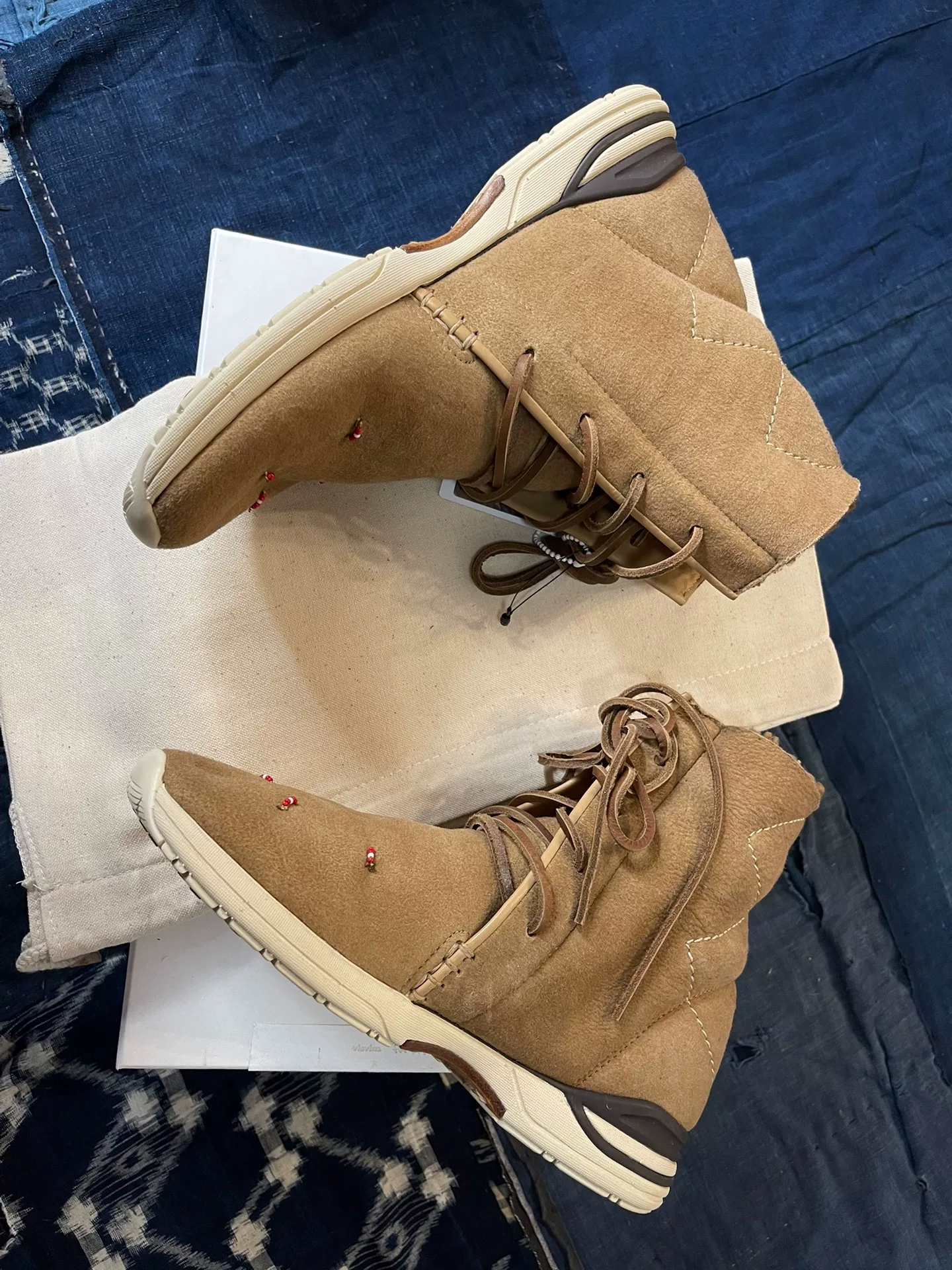 visvim 18AW Huron Moc Hi Folk Boots — back