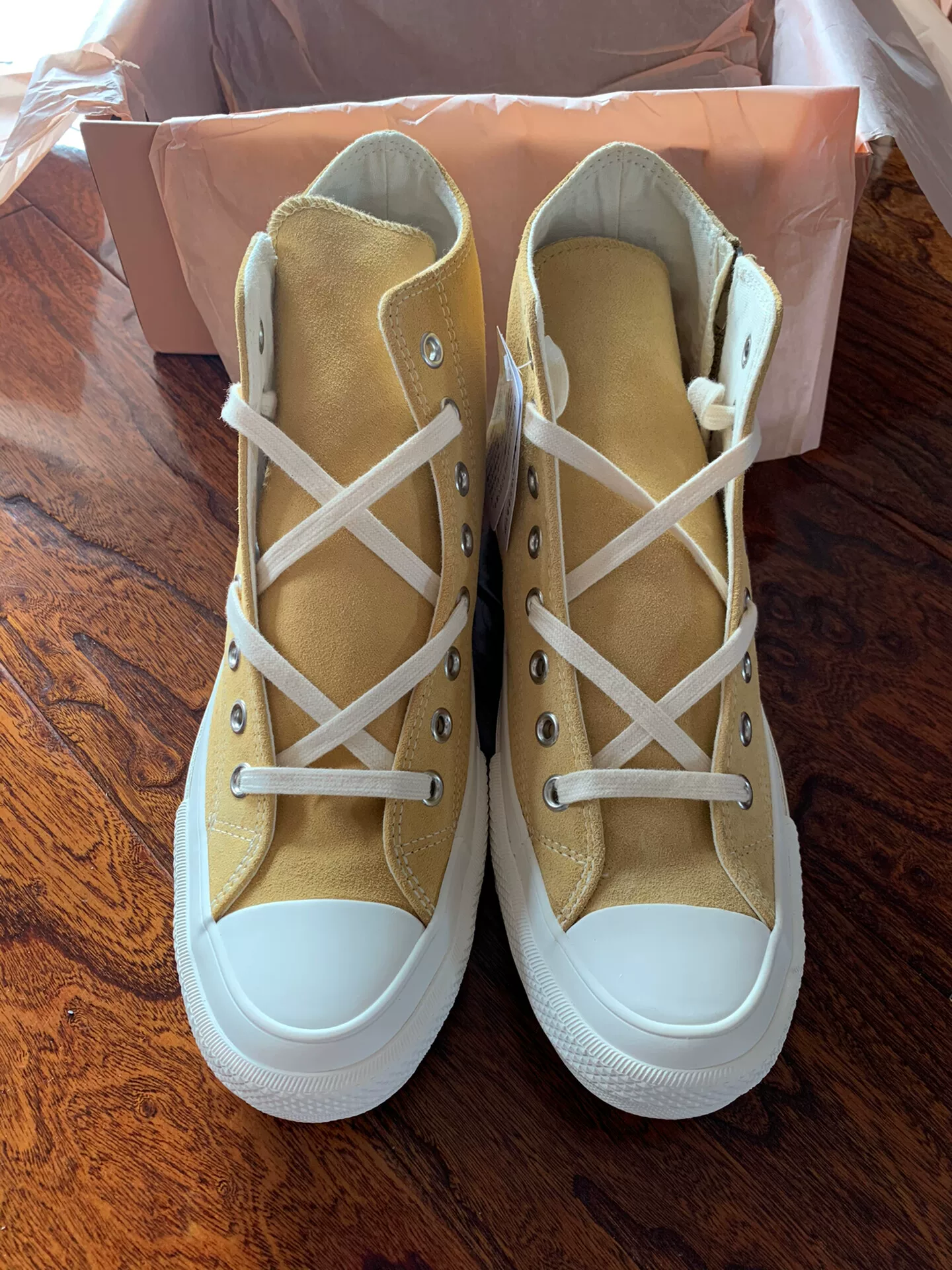 Converse Addict Suede Nigo Beige — detail