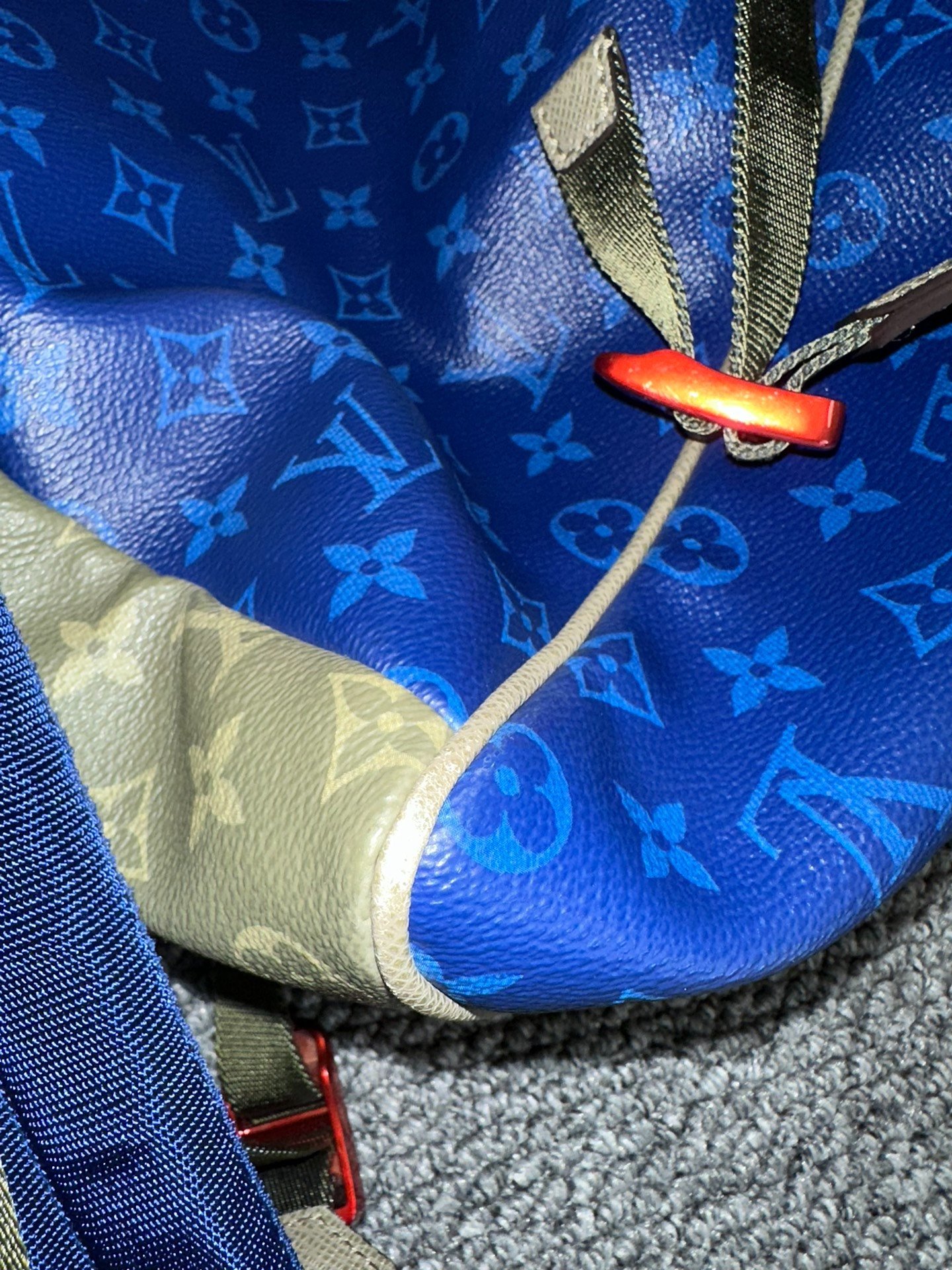 LV Louis Vuitton Mountaineering Backpack — back