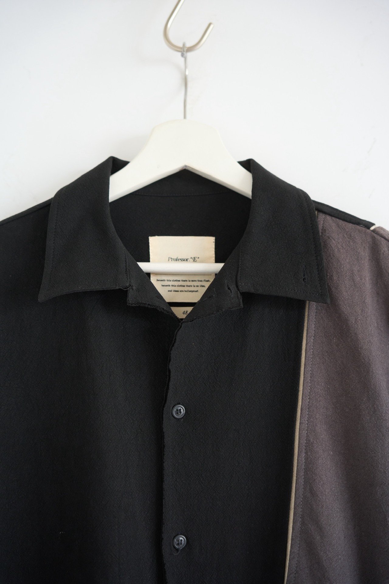 Professor.E Diagonal Bk-Brn Long Shirt — detail