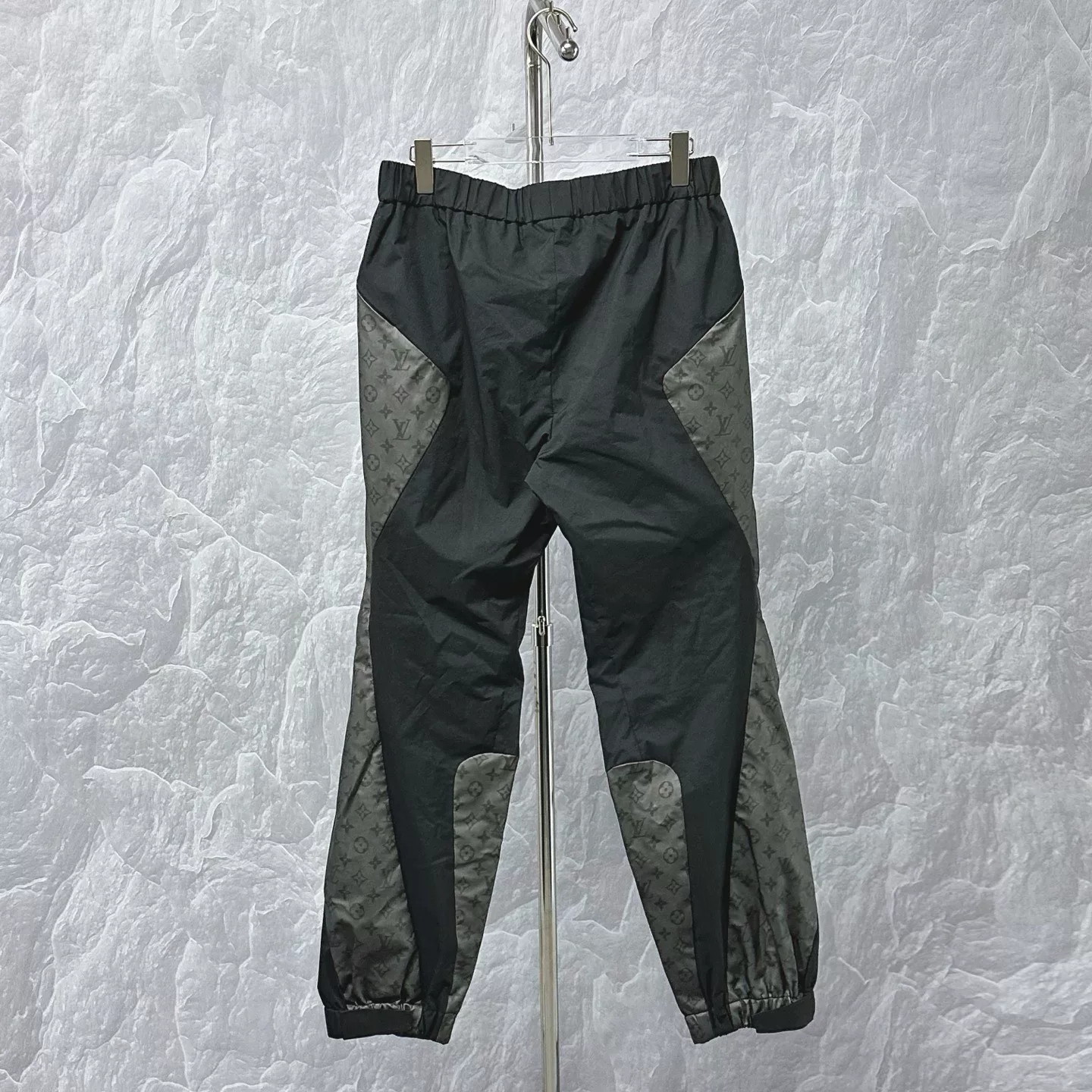 Louis Vuitton Heat-Sensitive Spliced Print Pants — back