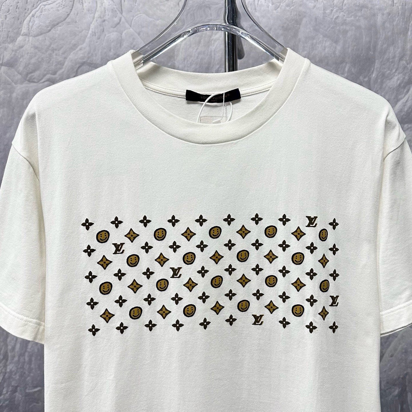 Louis Vuitton LV x CPFM Smiley Logo Tee — front
