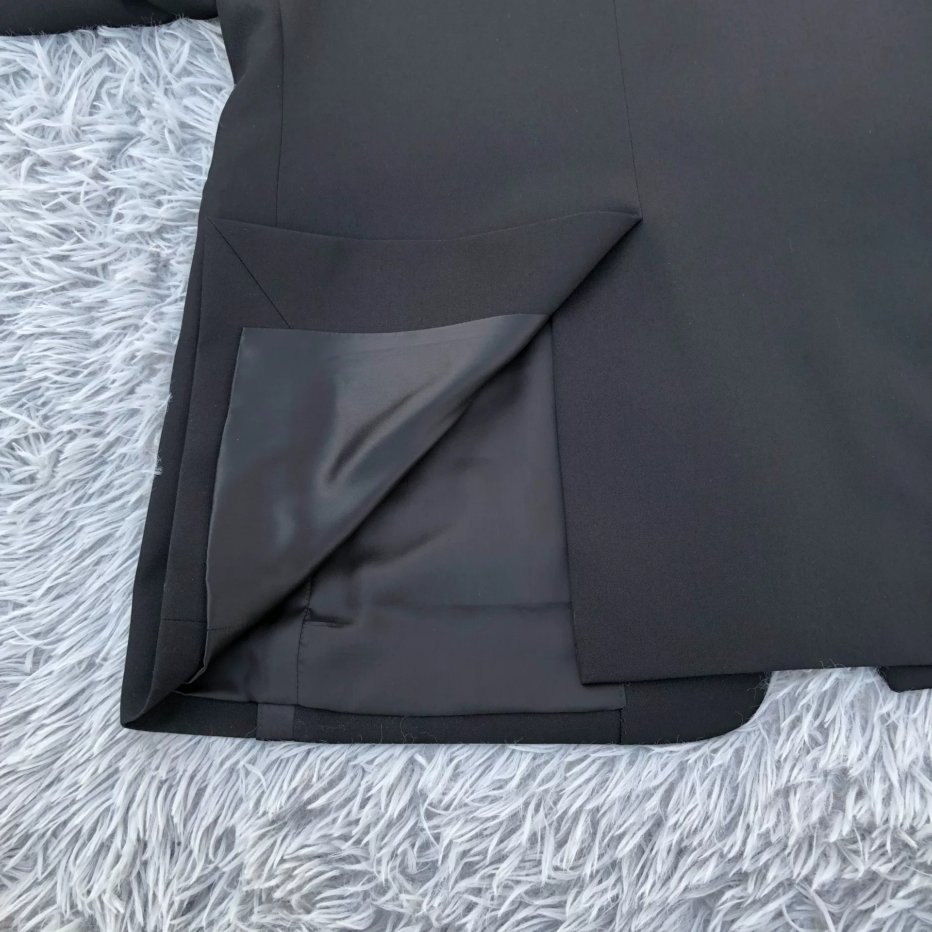 Dior Homme 18FW Black Leather Patch Suit — label