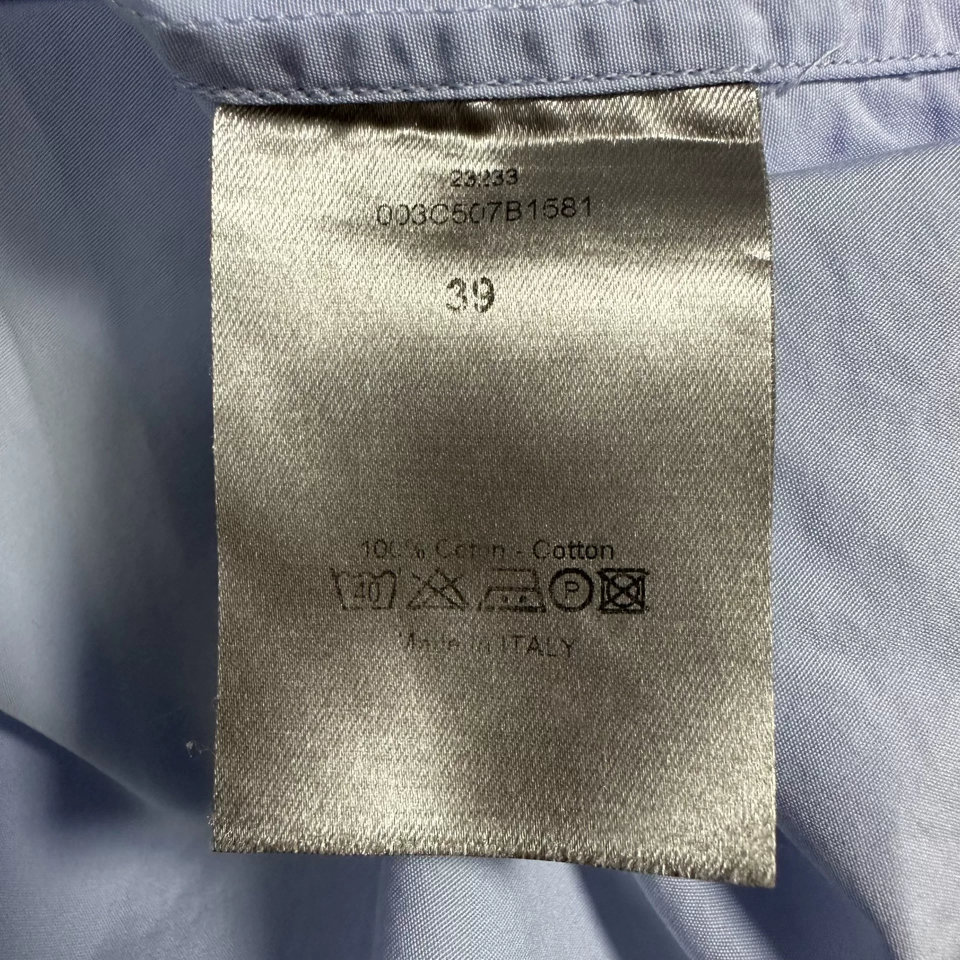 Dior Light Blue Bee Embroidery Shirt — label