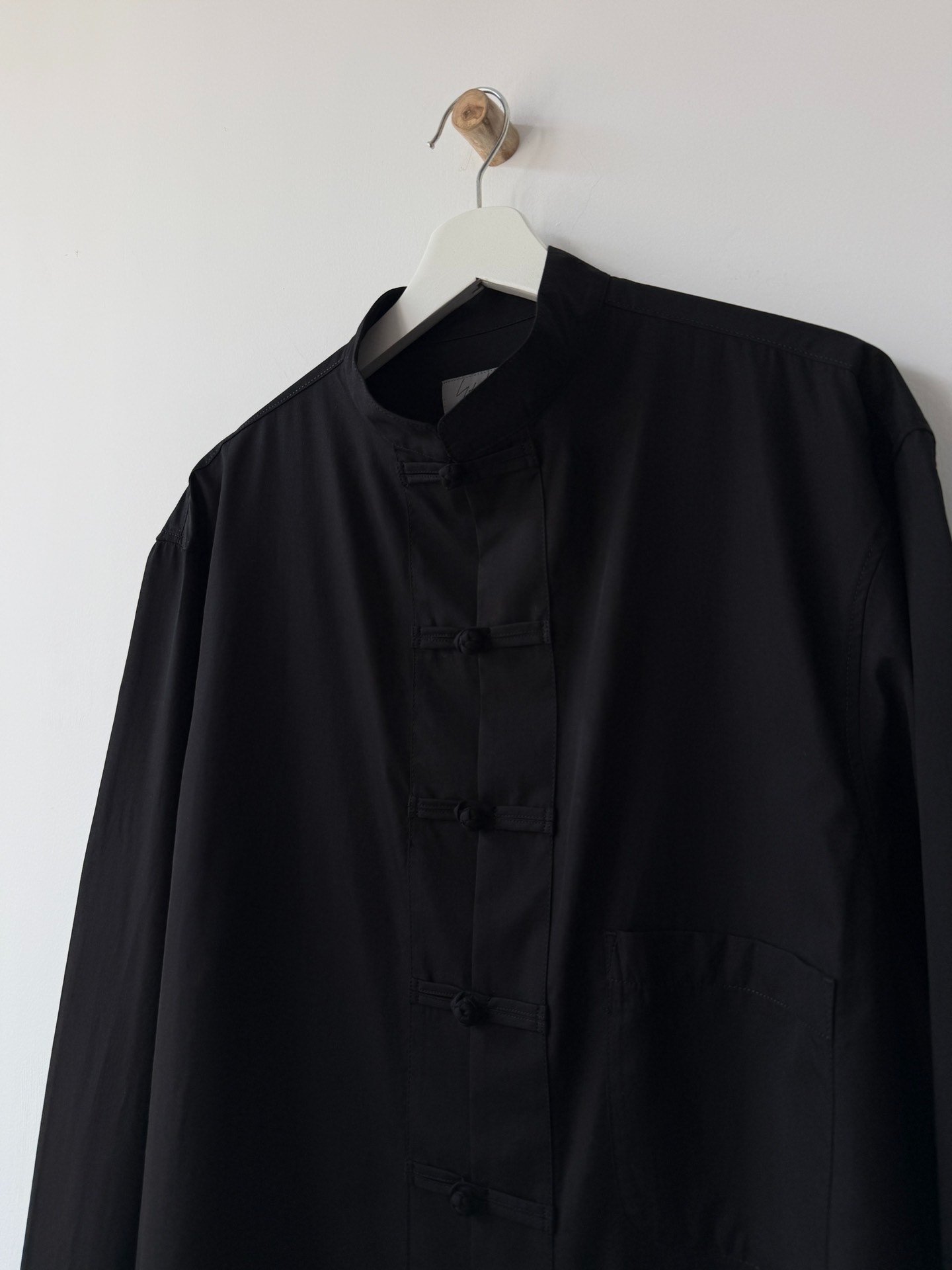 Yohji Yamamoto 25SS Frog Button Shirt — front