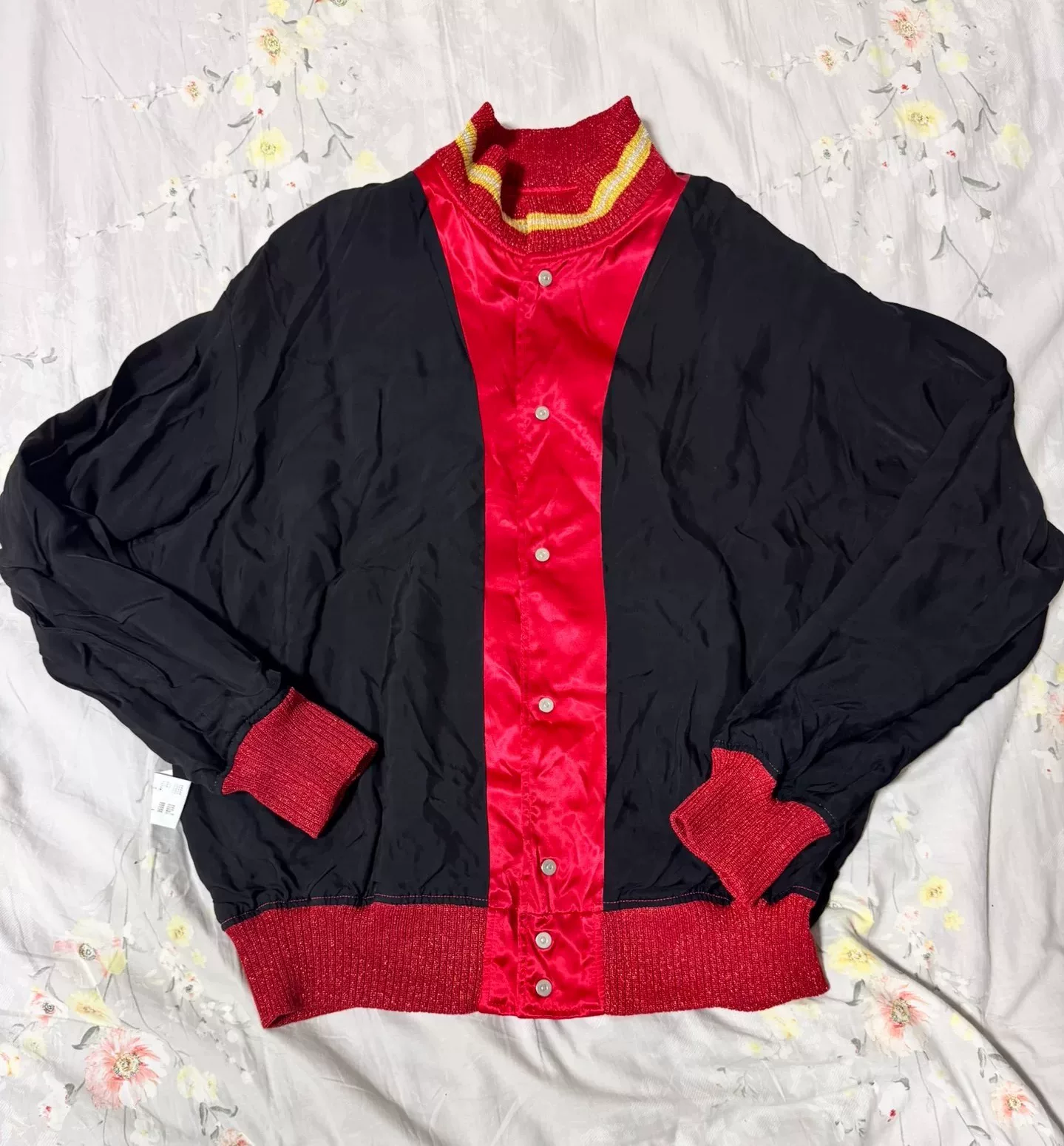 Saint Michael 23ss Red Gold Silk Jacket — detail