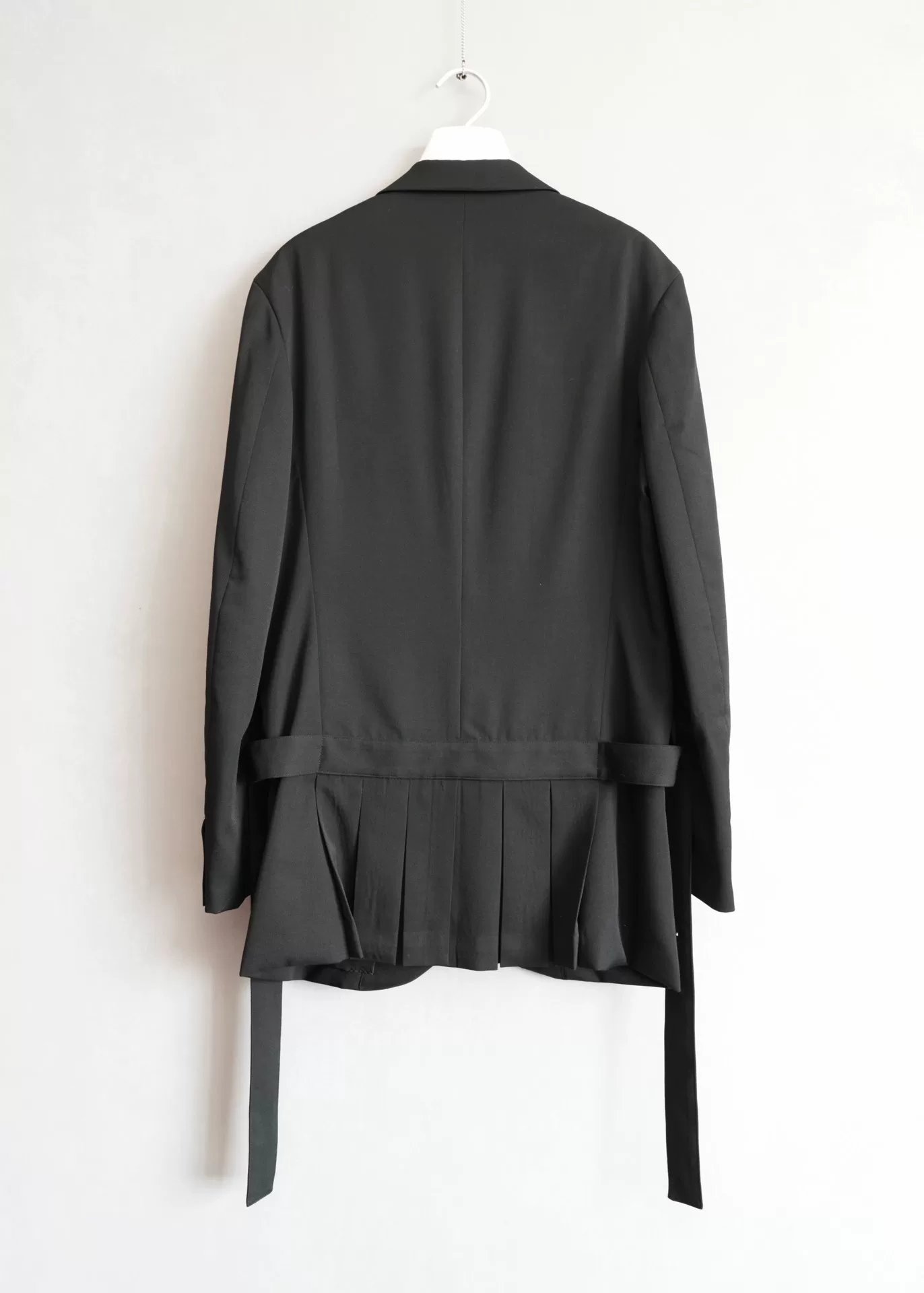 Yohji Yamamoto 23SS Pleated Belted Wool Coat — back