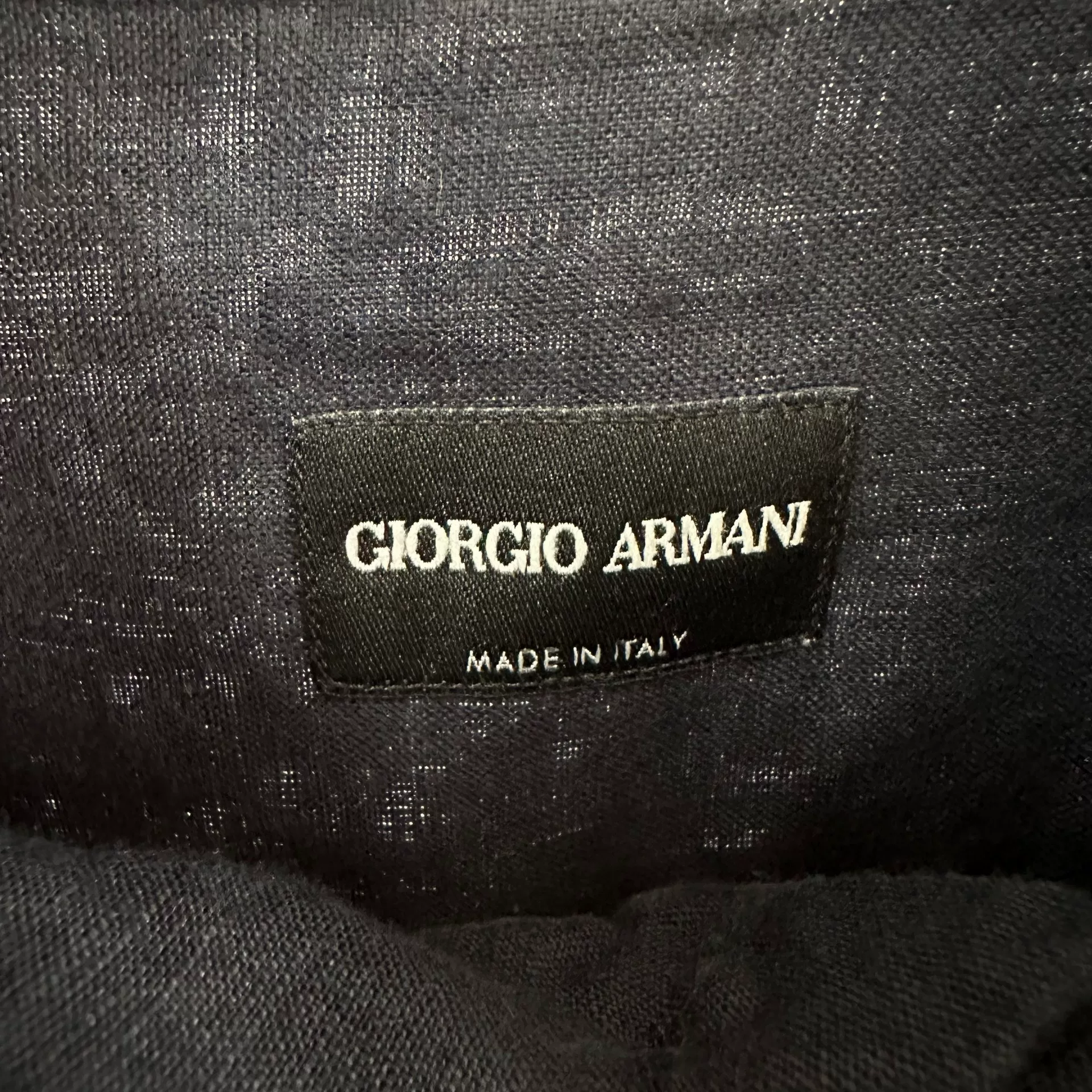 Giorgio Armani Dark Blue Linen Shirt — detail