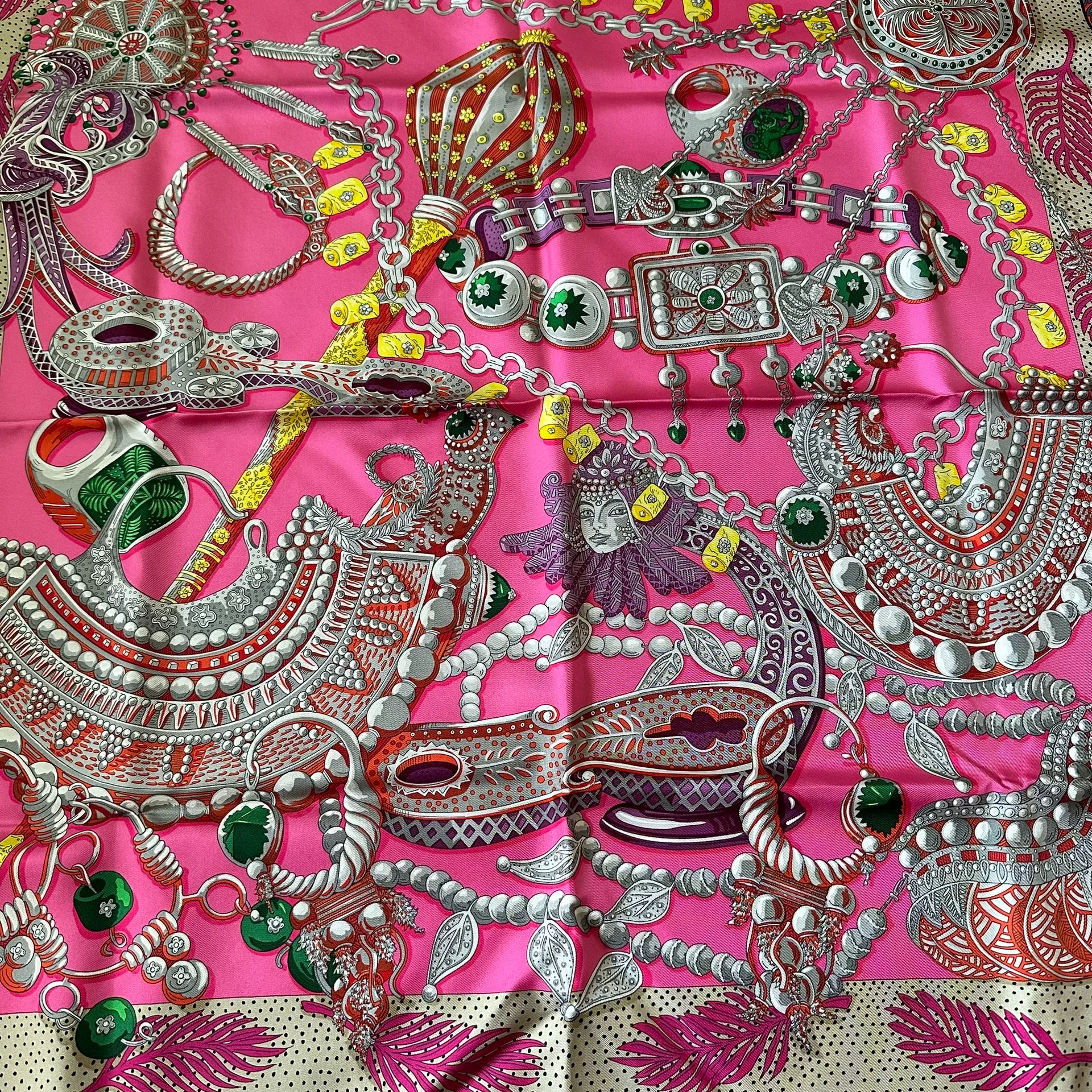 Hermes Scarf with Feathers Patterns — front