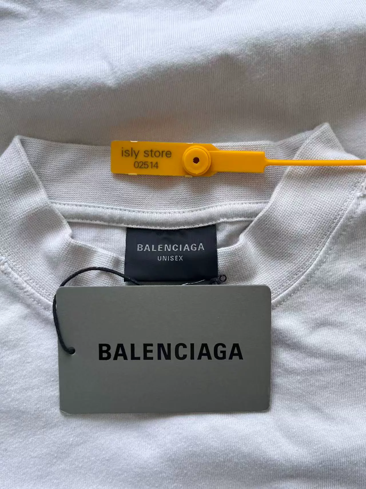 Balenciaga Be Different Apple Logo Loose T-shirt — label