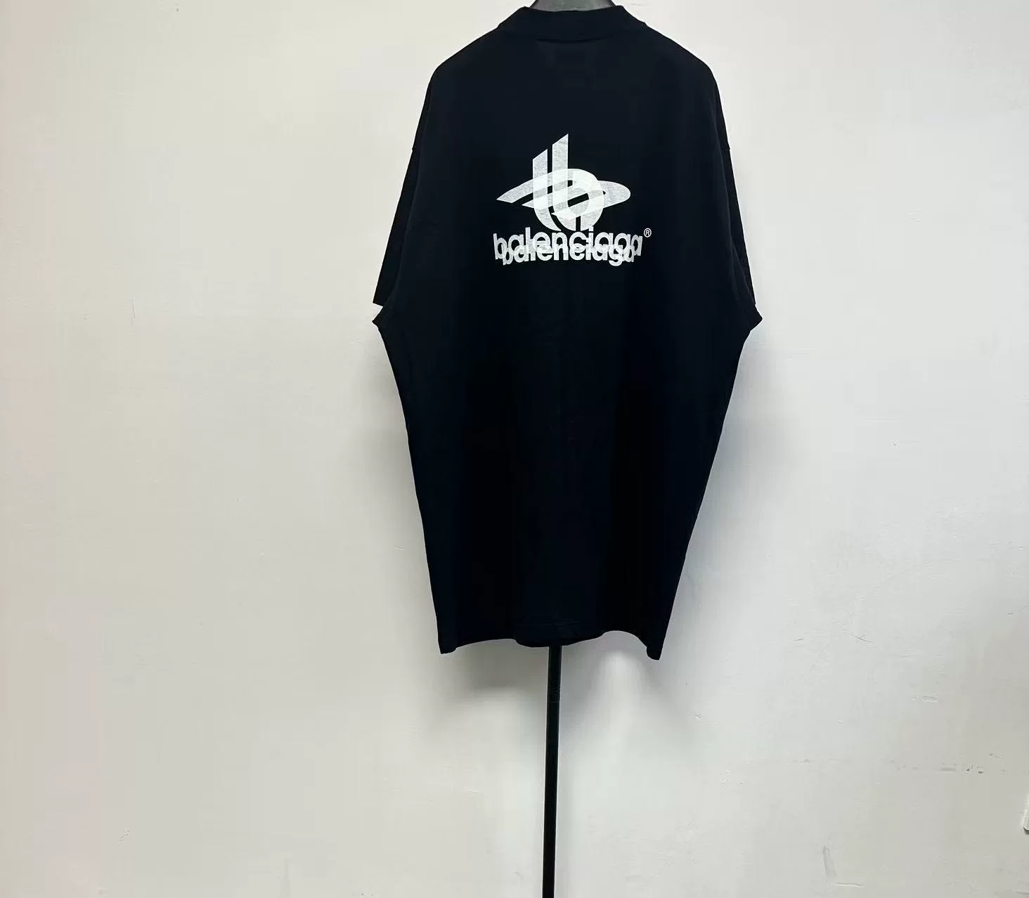 Balenciaga Logo Print Crewneck Short-Sleeve T-Shirt — front