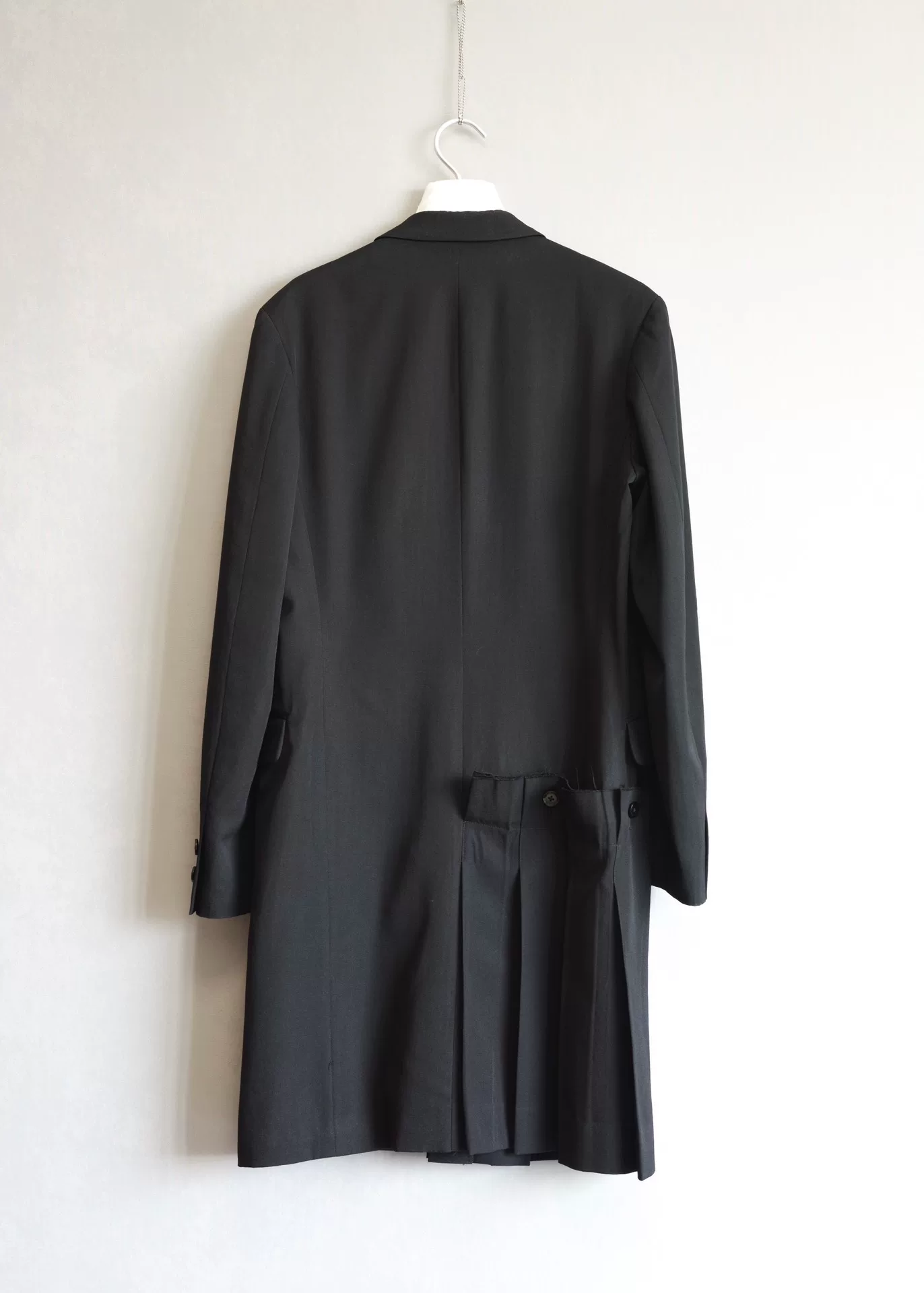 Yohji Yamamoto 13AW Pleated Asymmetric Coat — front