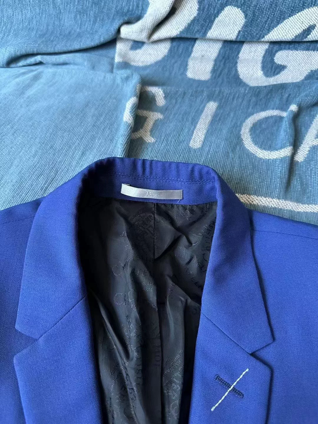 Dior Blue Cuff Slogan Blazer — detail