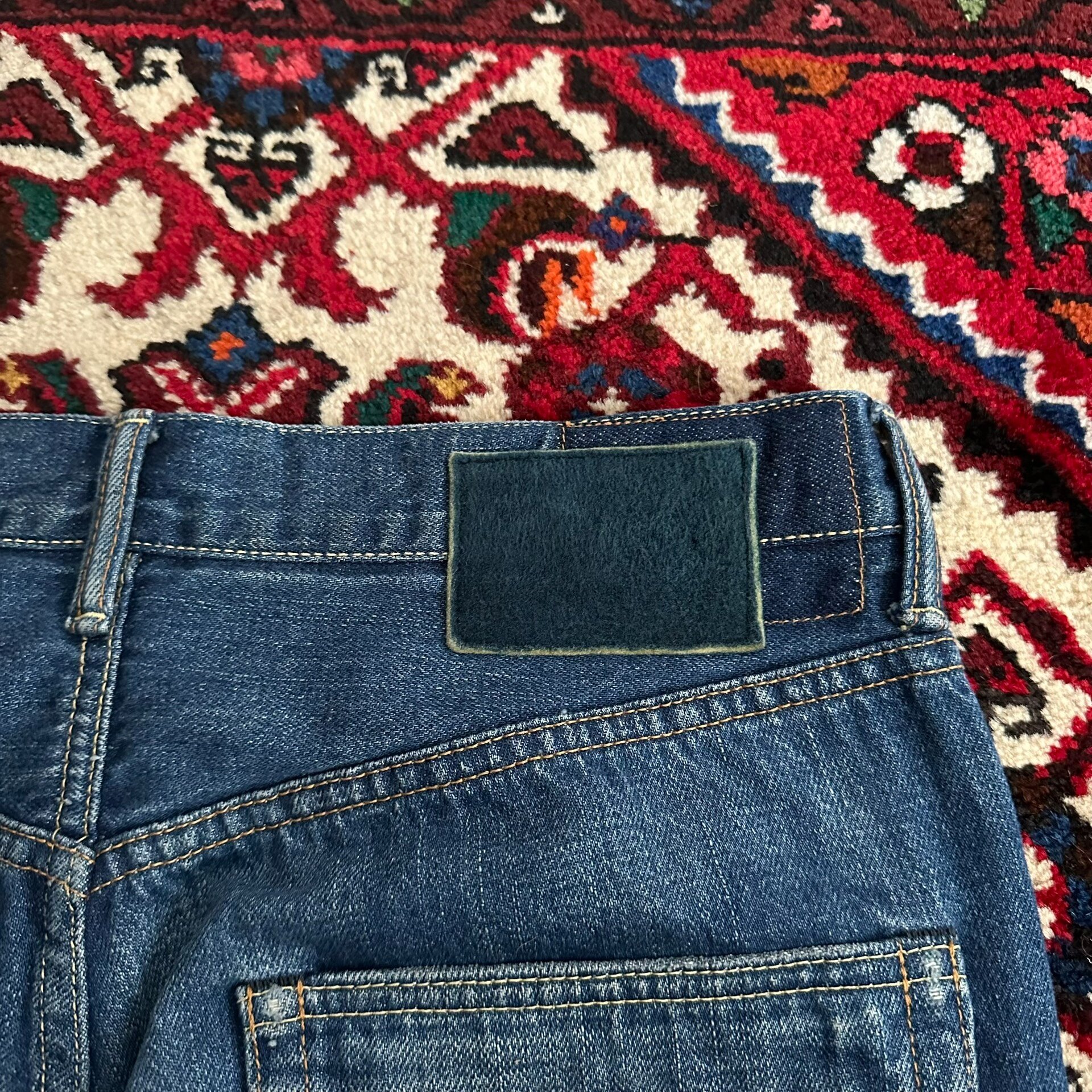 visvim 03d5 Washed Jeans — label