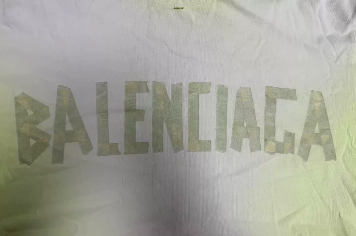 Balenciaga BALENCIAGA Print Crew Neck T-shirt — detail