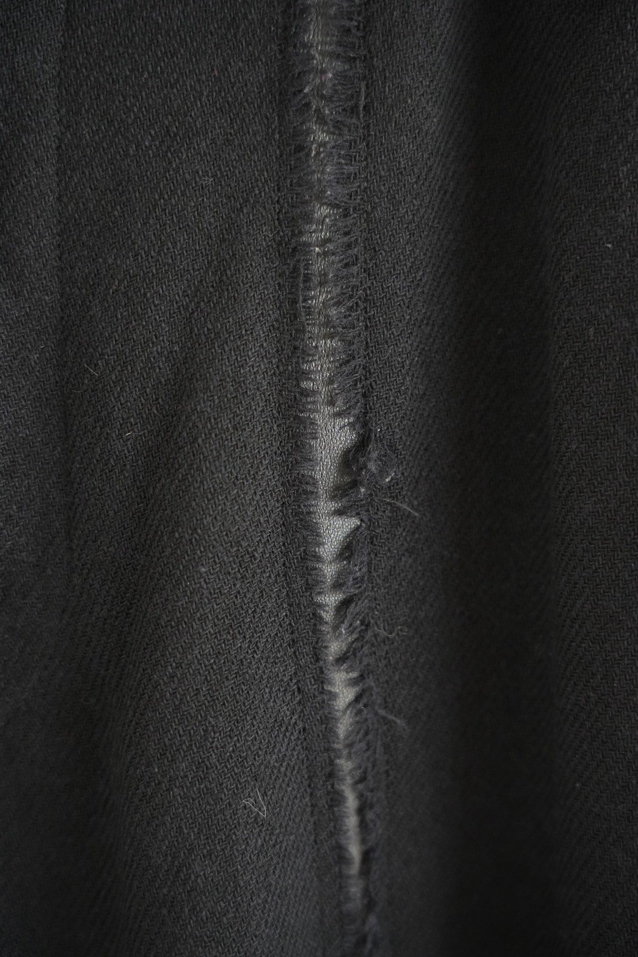 Yohji Yamamoto 05AW Ripped Leather Trousers — label