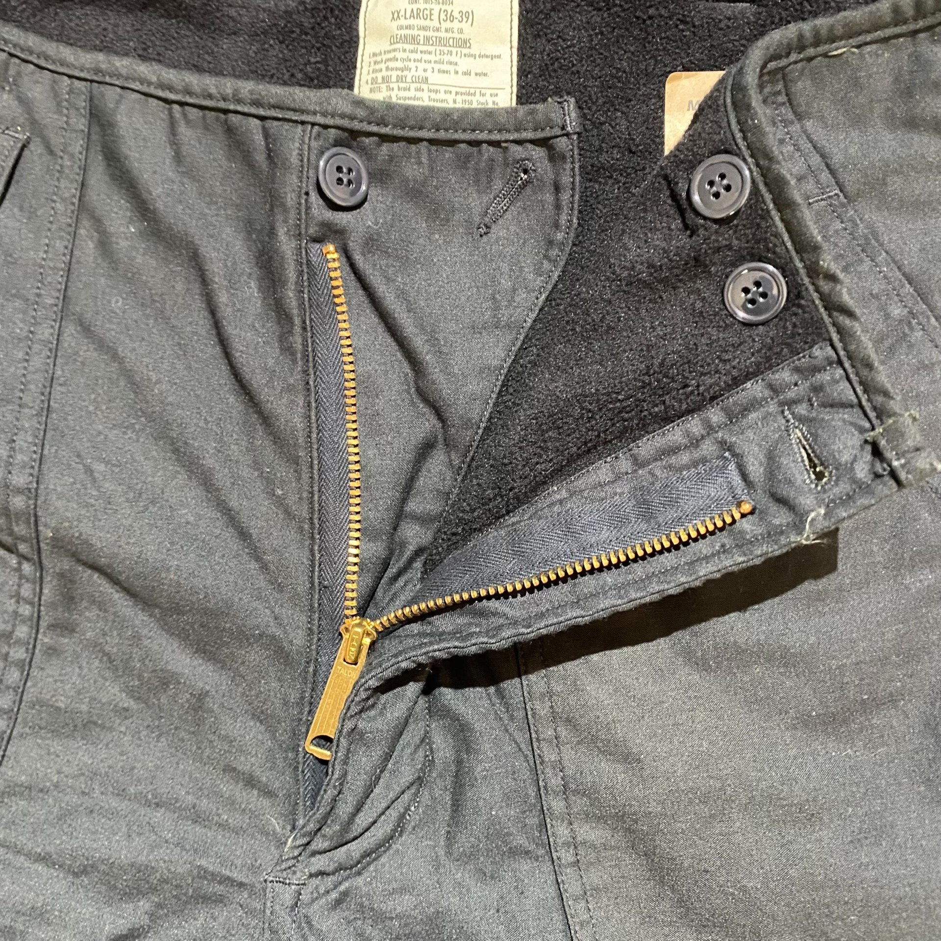 Buzz Rickson's USN Cold Combat Pants — label