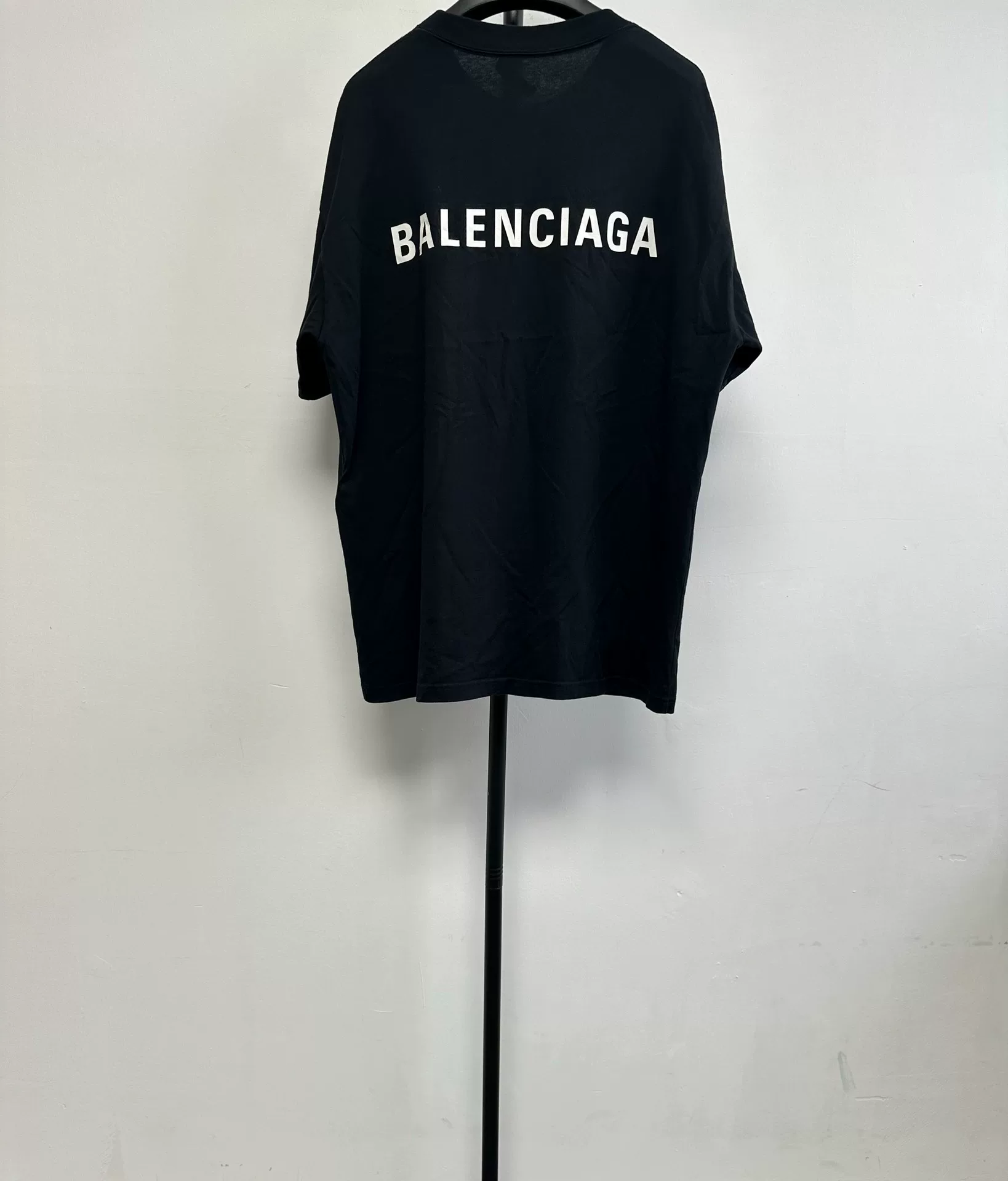 Balenciaga Letter Print Loose Drop Shoulder T-shirt — front