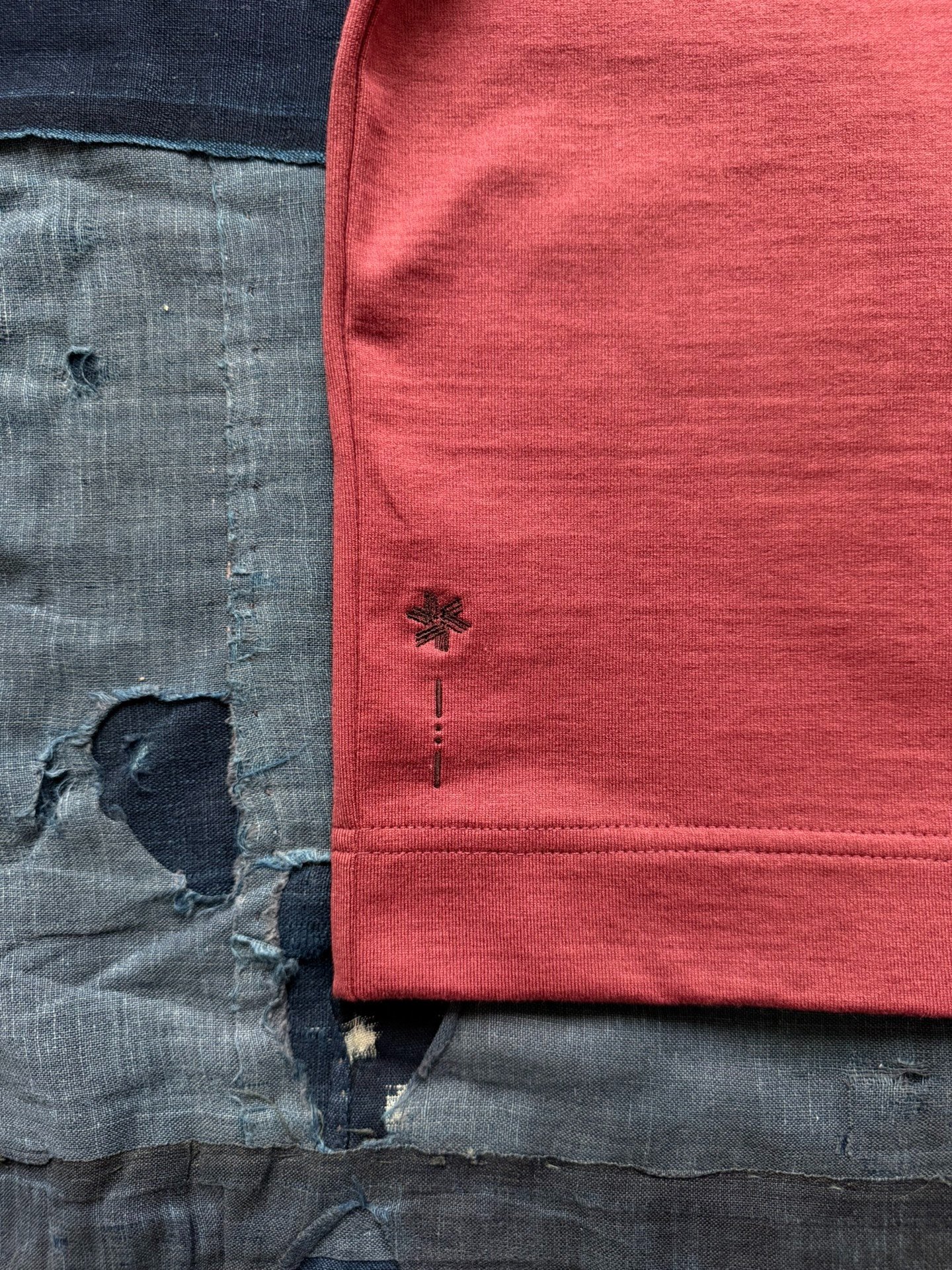 GOLDWIN x Jlal 25AW Dolman T-shirt — label