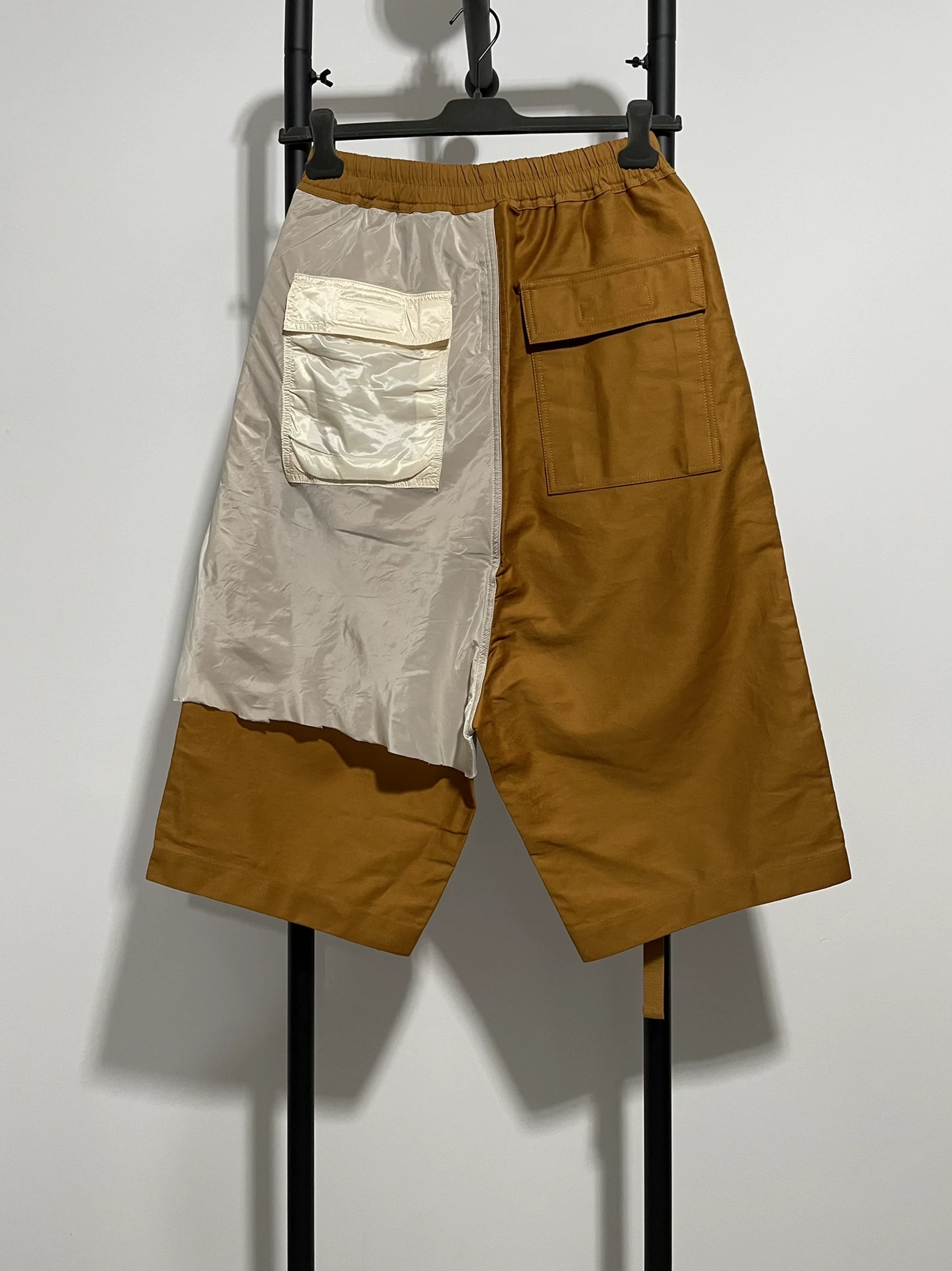 Rick Owens Color-Block Cropped Pants — front