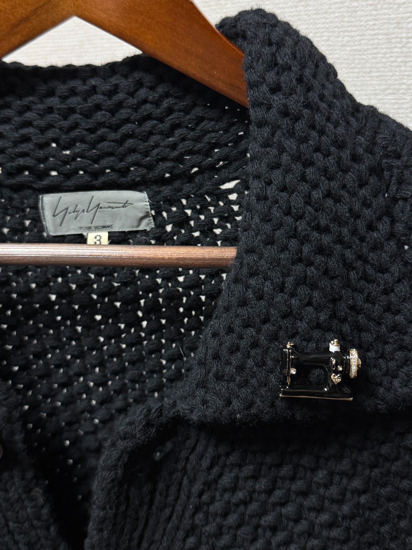 Yohji Yamamoto 02AW Knitted Thick Coat — label