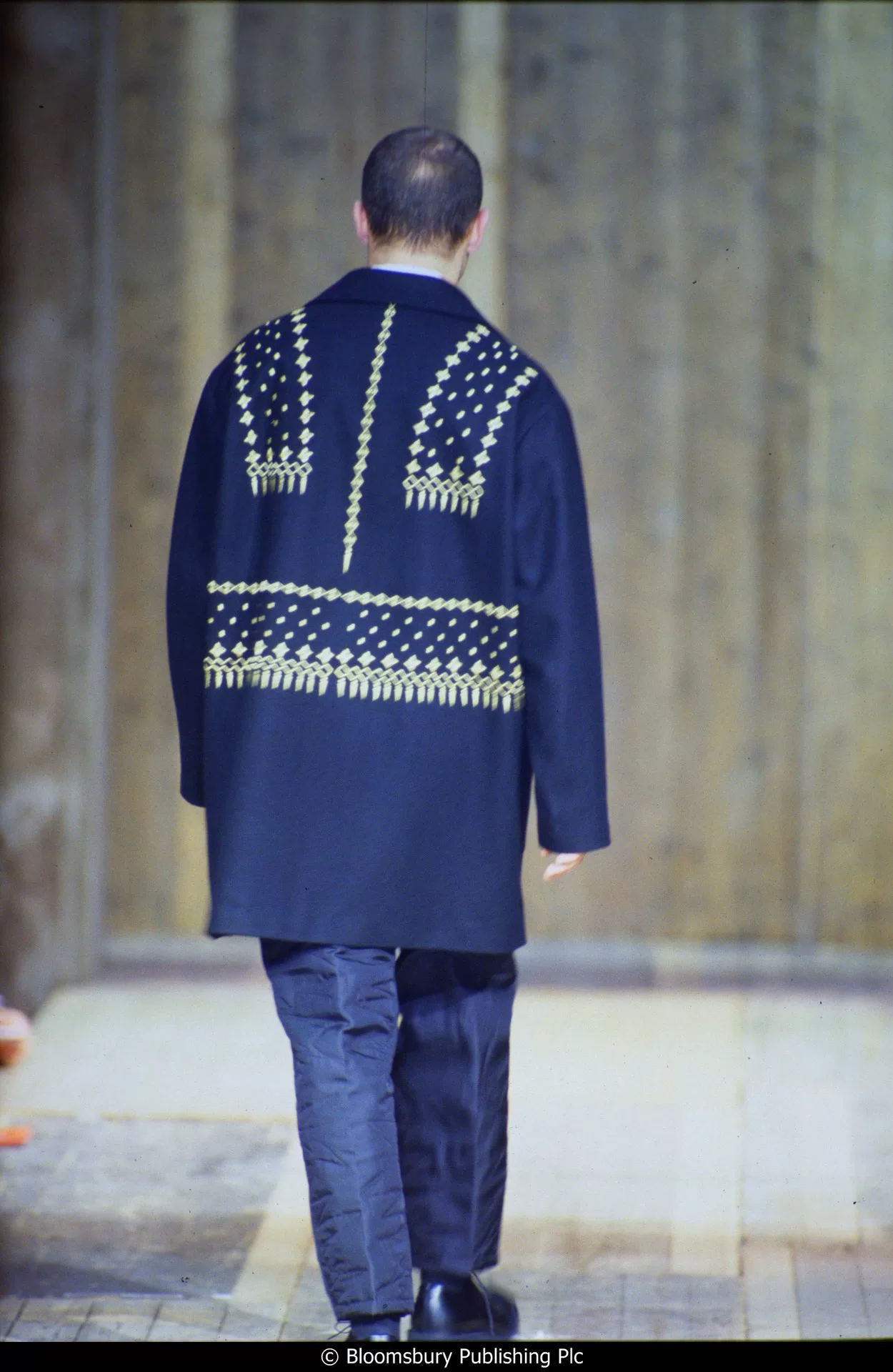 Yohji Yamamoto 22AW Full-Back Embroidery Coat — detail