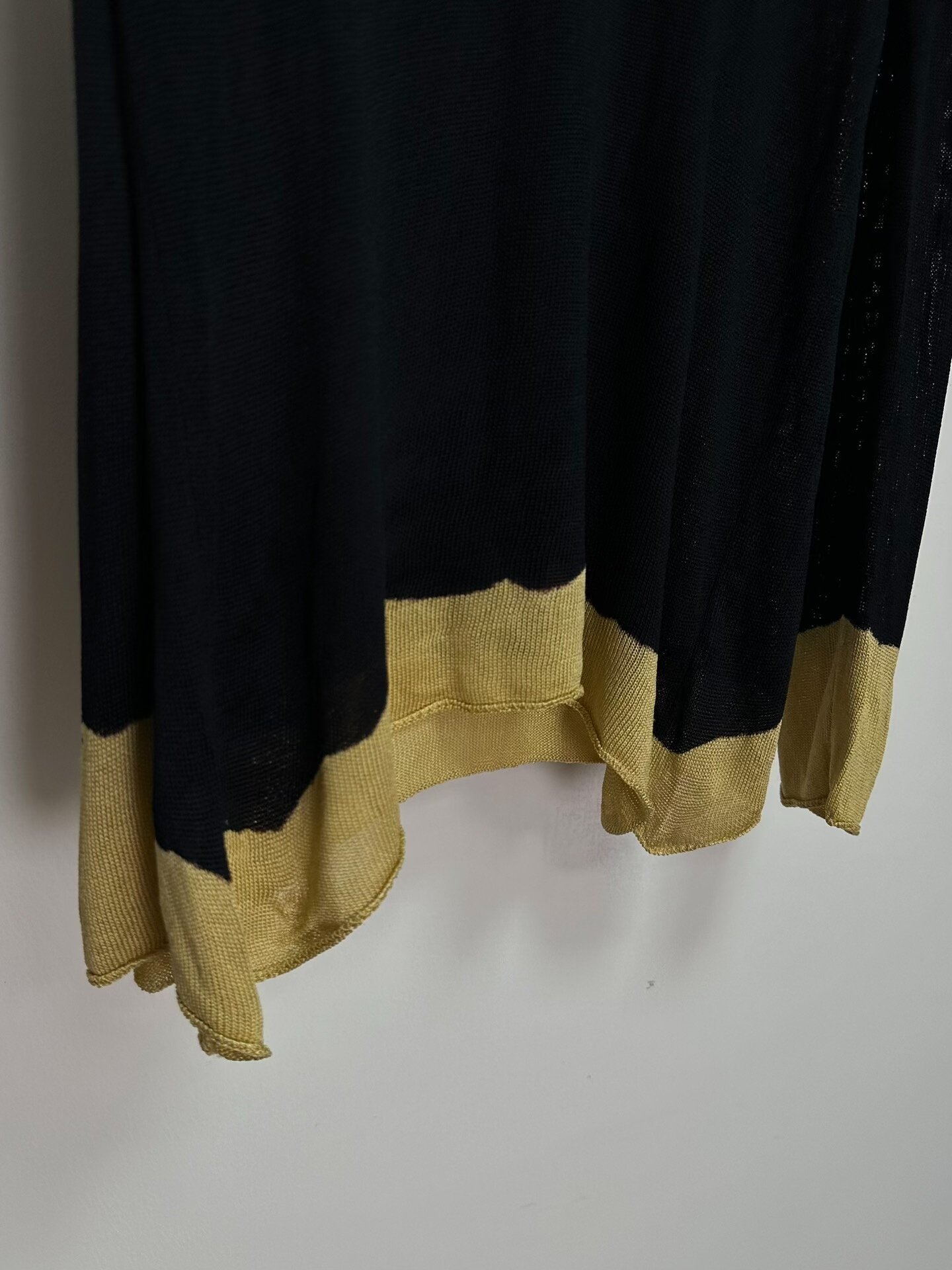 Comme des Garçons 92AW Faded Knit Sweater — detail
