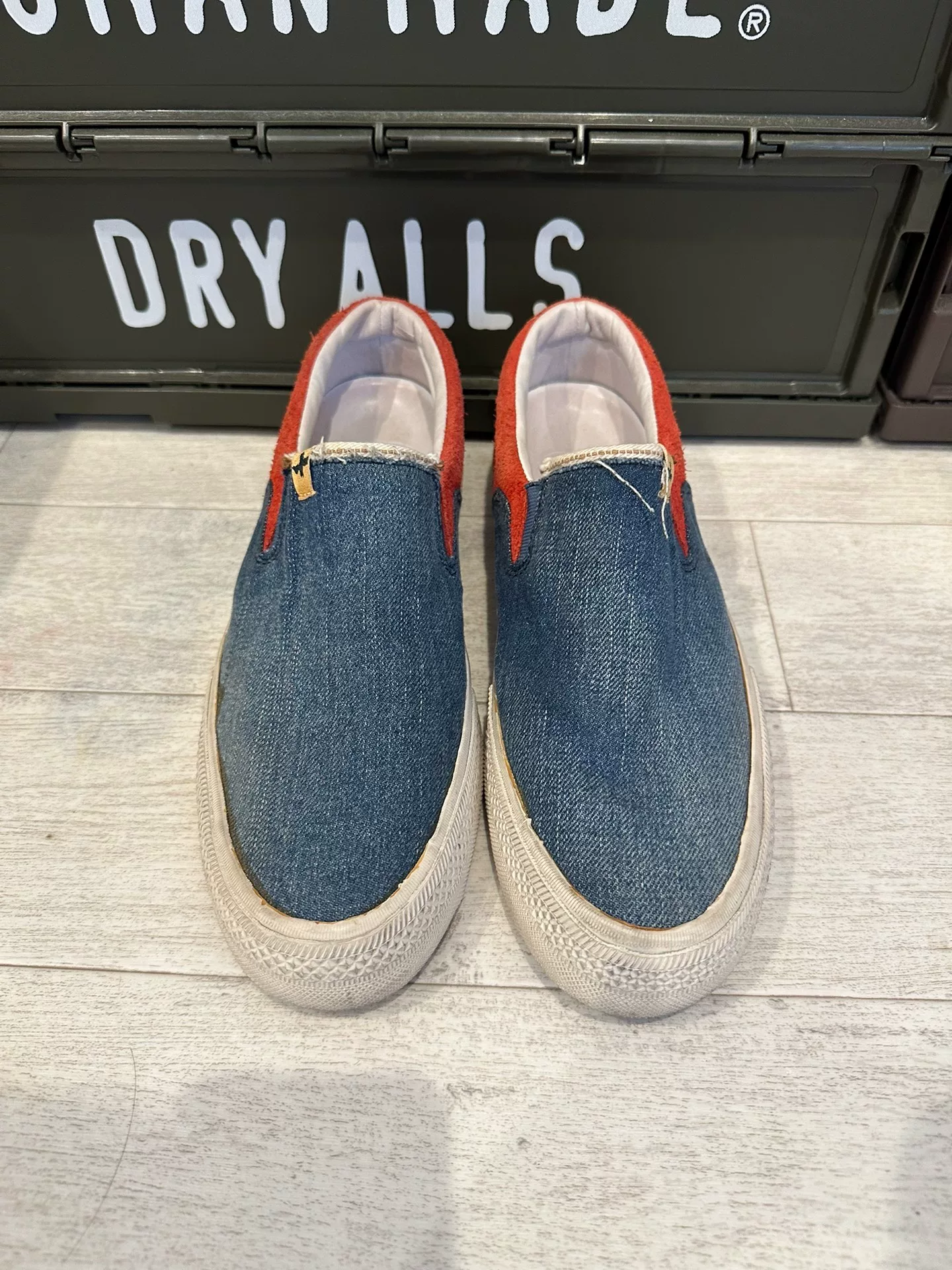 VISVIM SKAGWAY SLIP-ON — detail