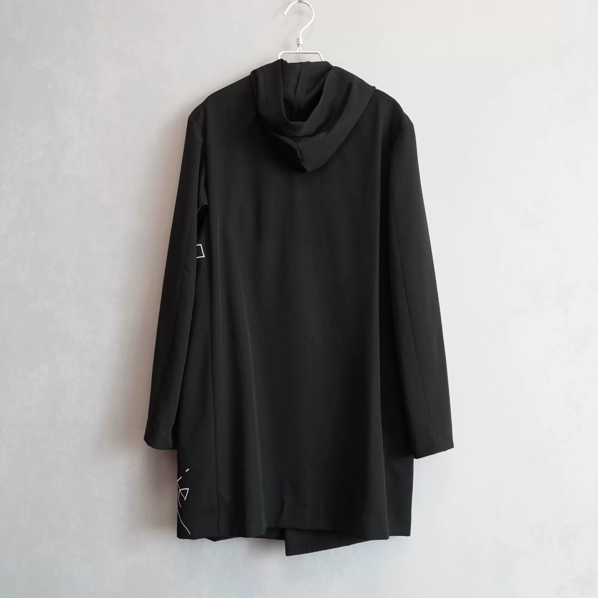 Yohji Yamamoto 16AW Hooded Embroidery Coat — front