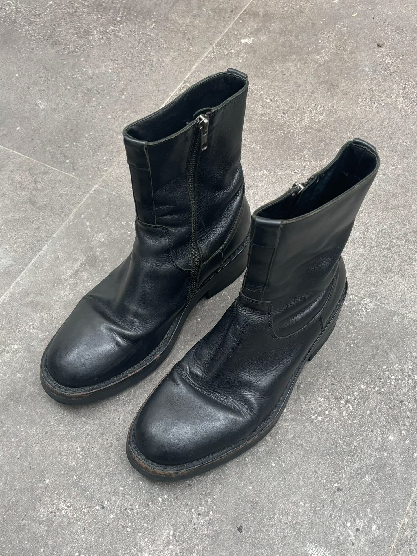 Ann Demeulemeester AW2011 Side Zip Military Boots — label