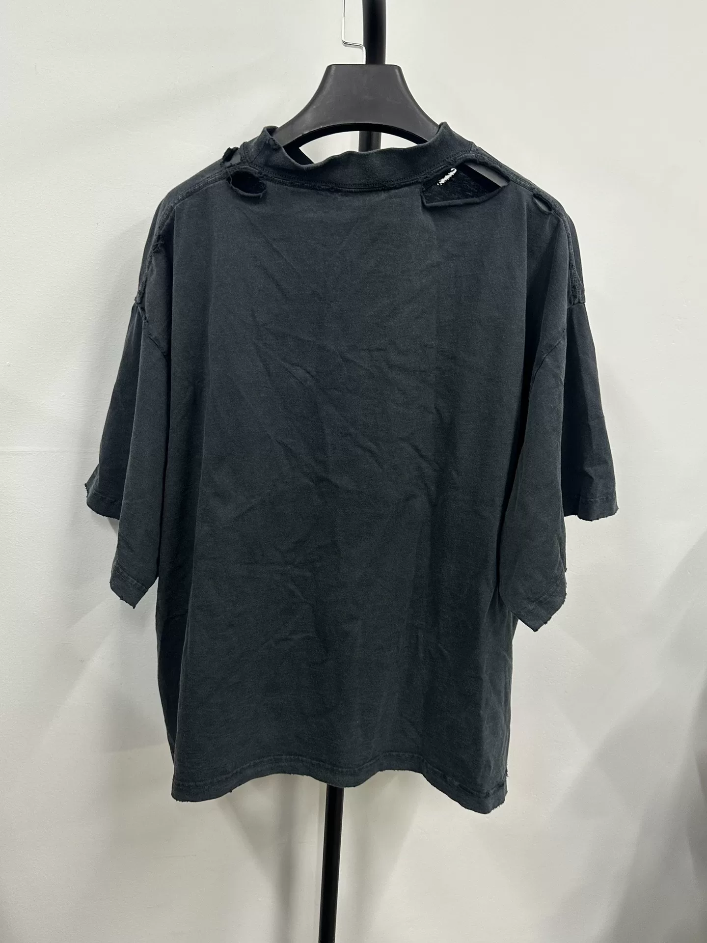 Balenciaga 25ss Distressed Oversized T-Shirt — front