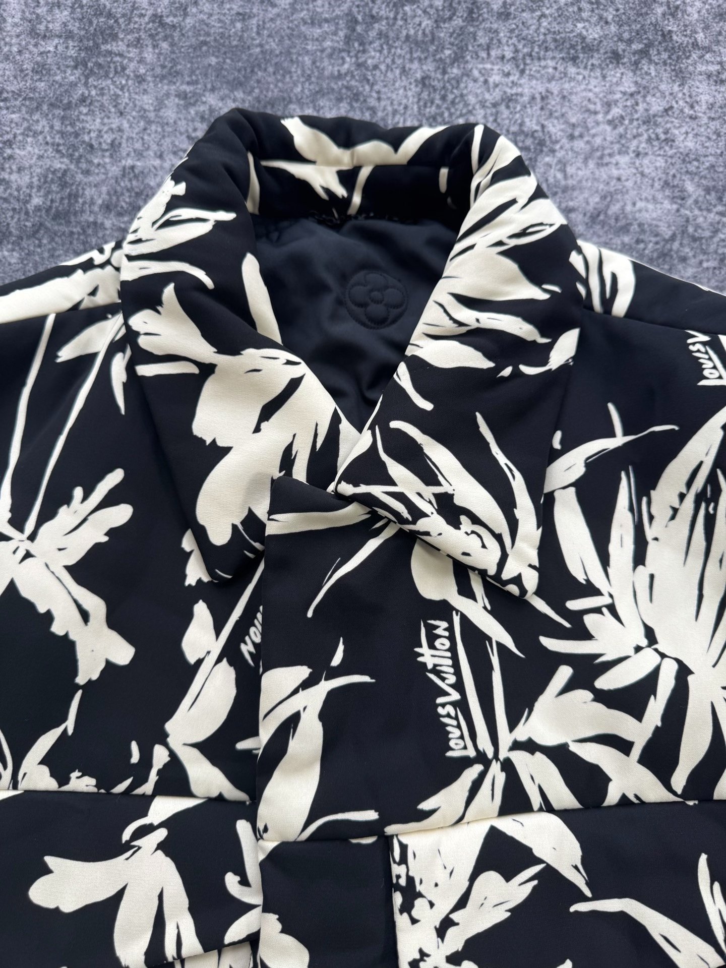 Louis Vuitton Floral Print Cotton Jacket — label